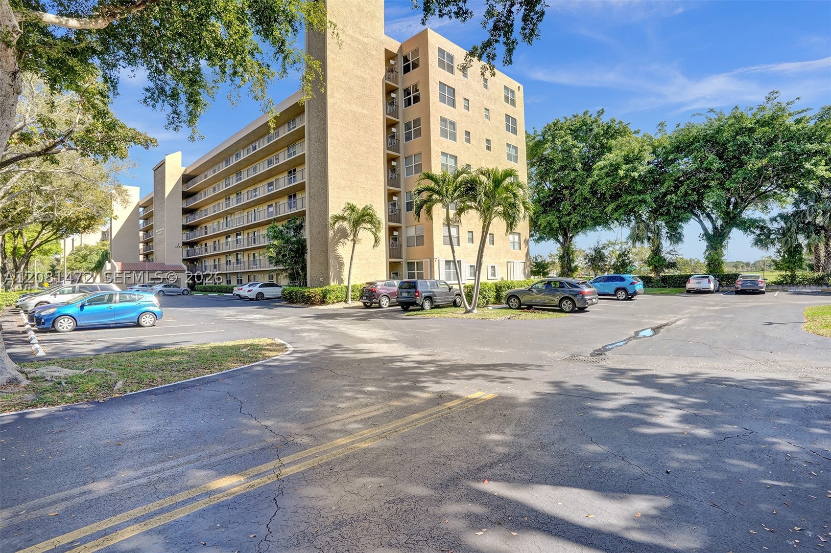 4570 NW 18th Ave #202