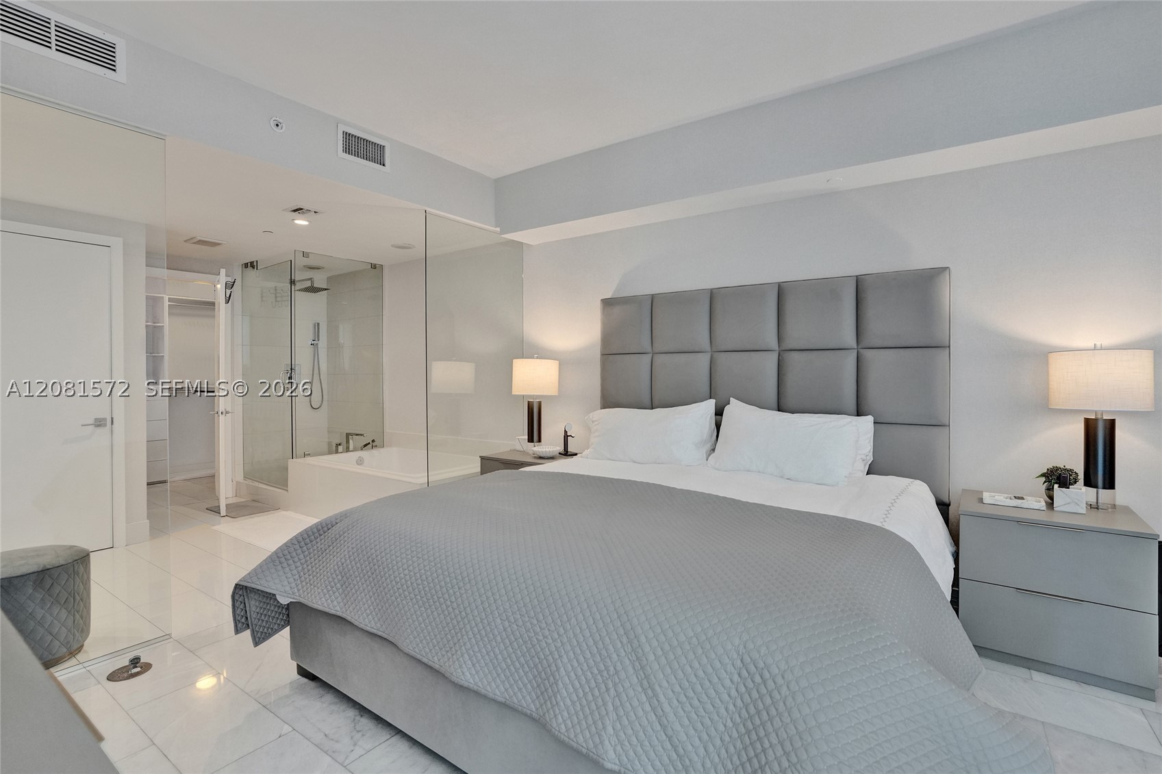 650 NE 32nd St #3901 Miami, FL 33137