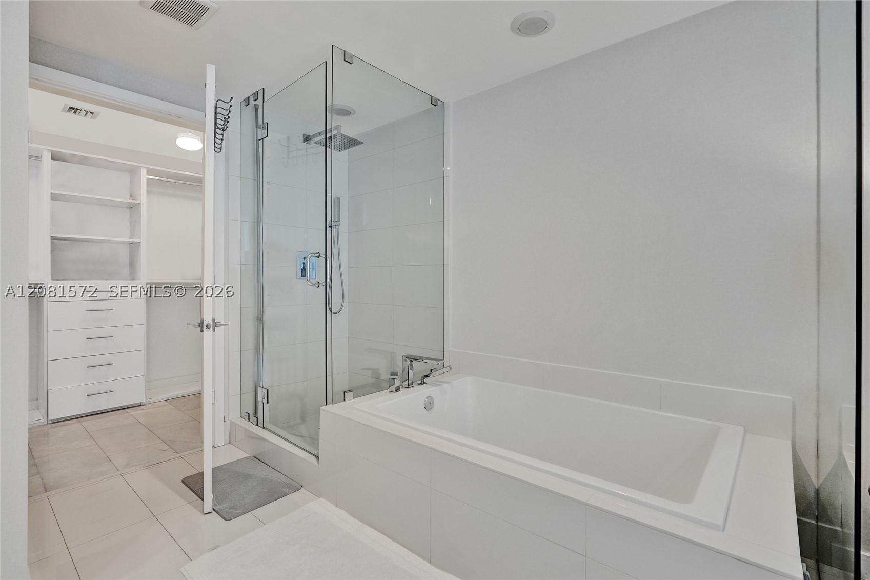 650 NE 32nd St #3901 Miami, FL 33137