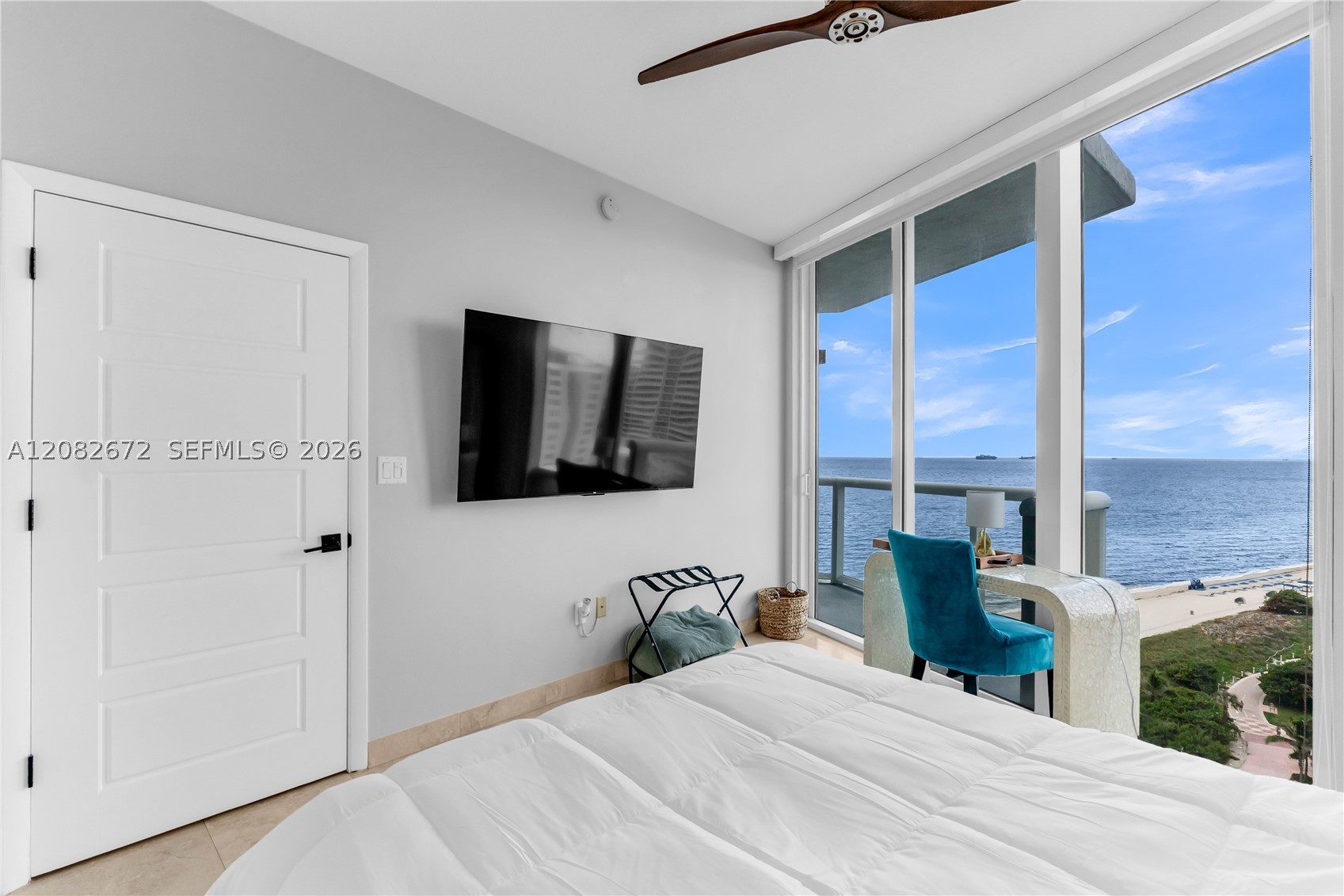 image Bel Aire on the Ocean44