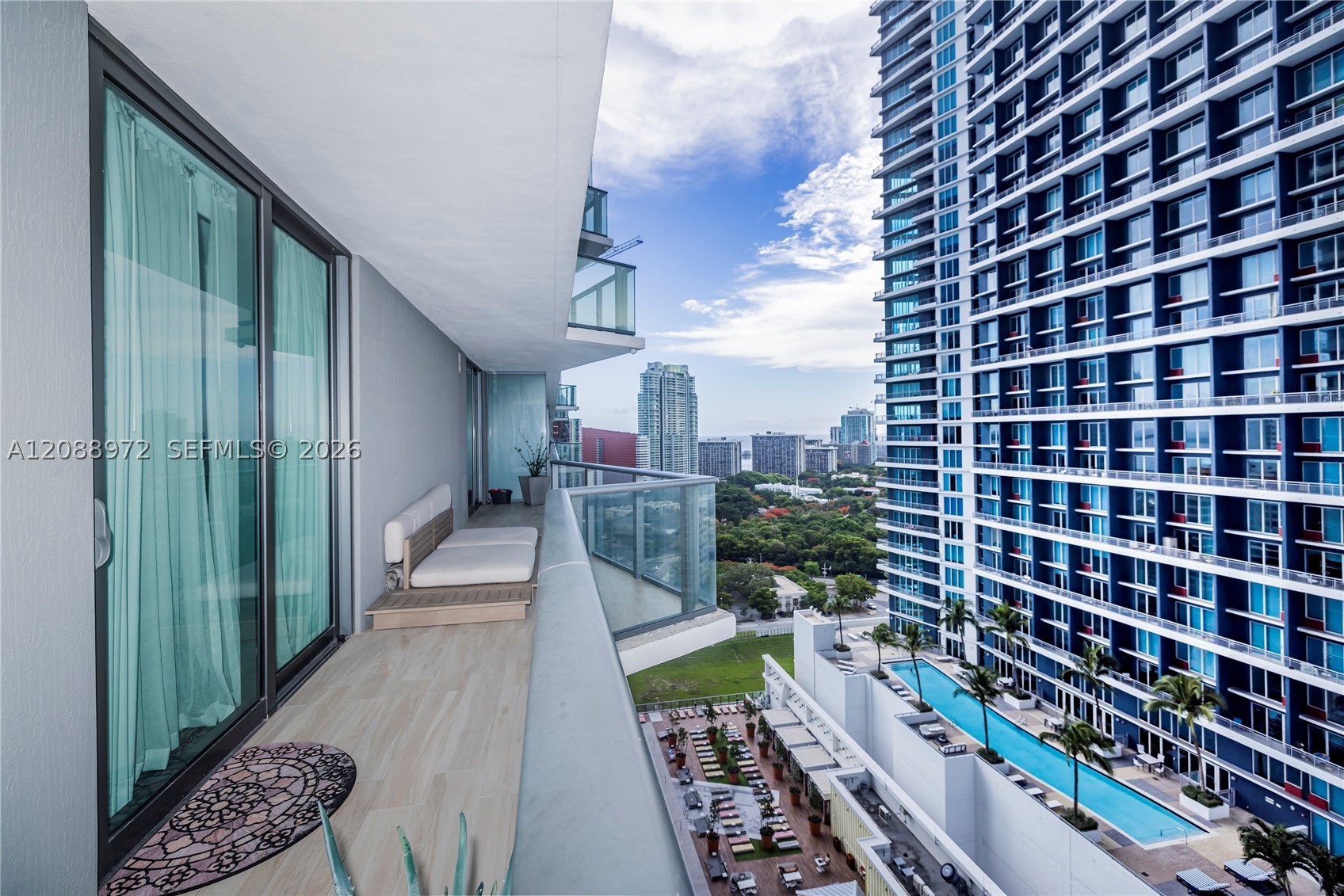 image Dua Miami13