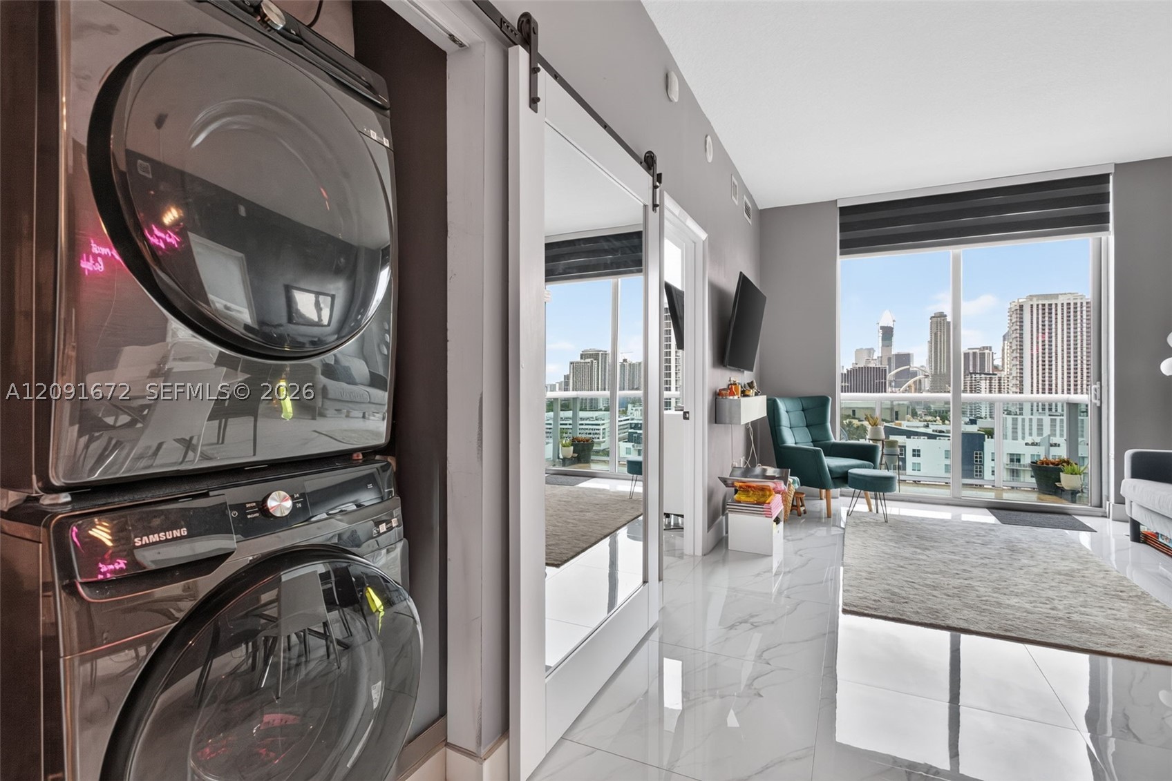 image Gallery Art Condos9
