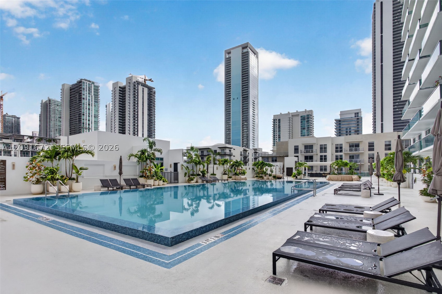 image Gallery Art Condos29