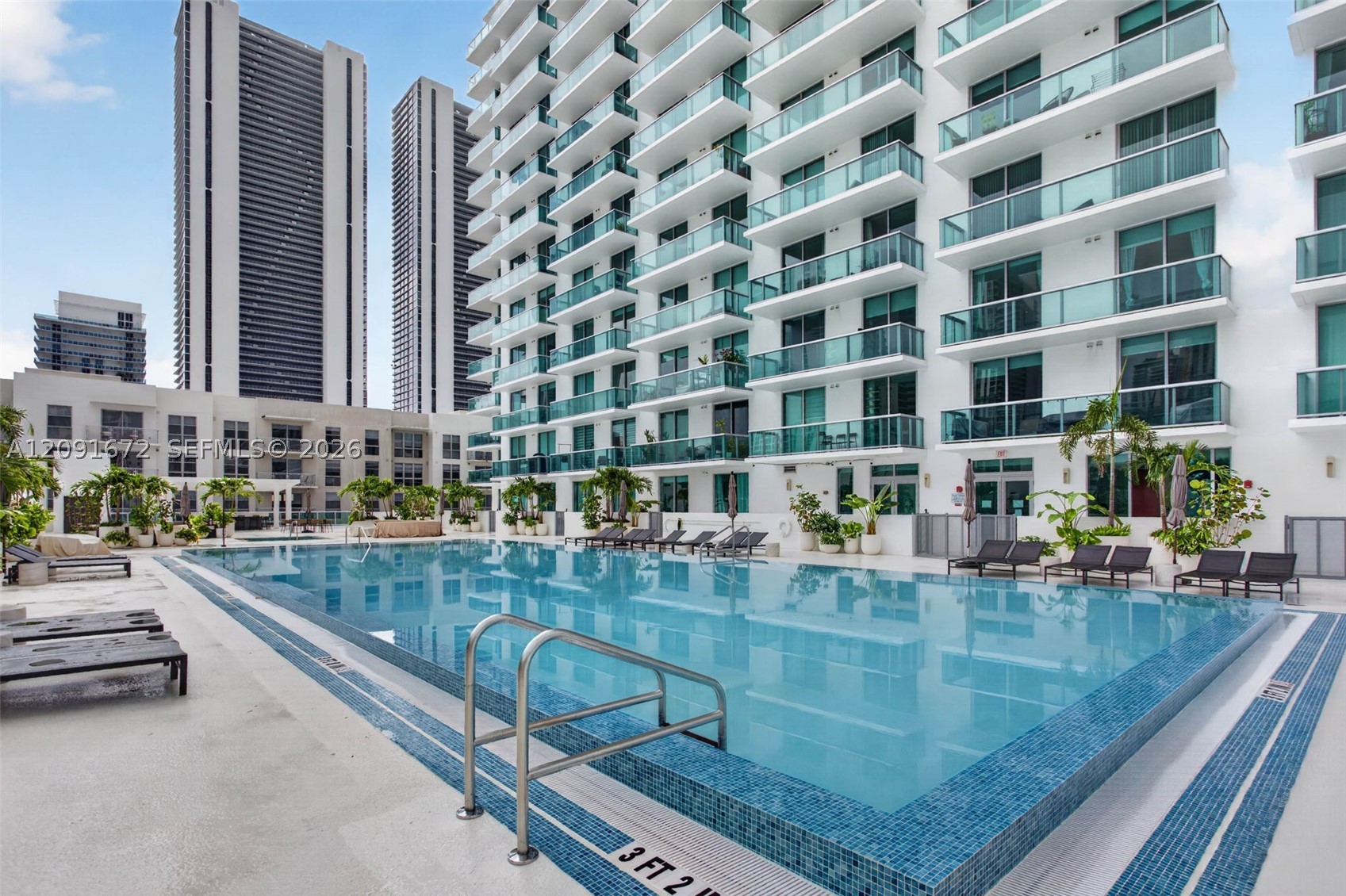 image Gallery Art Condos30