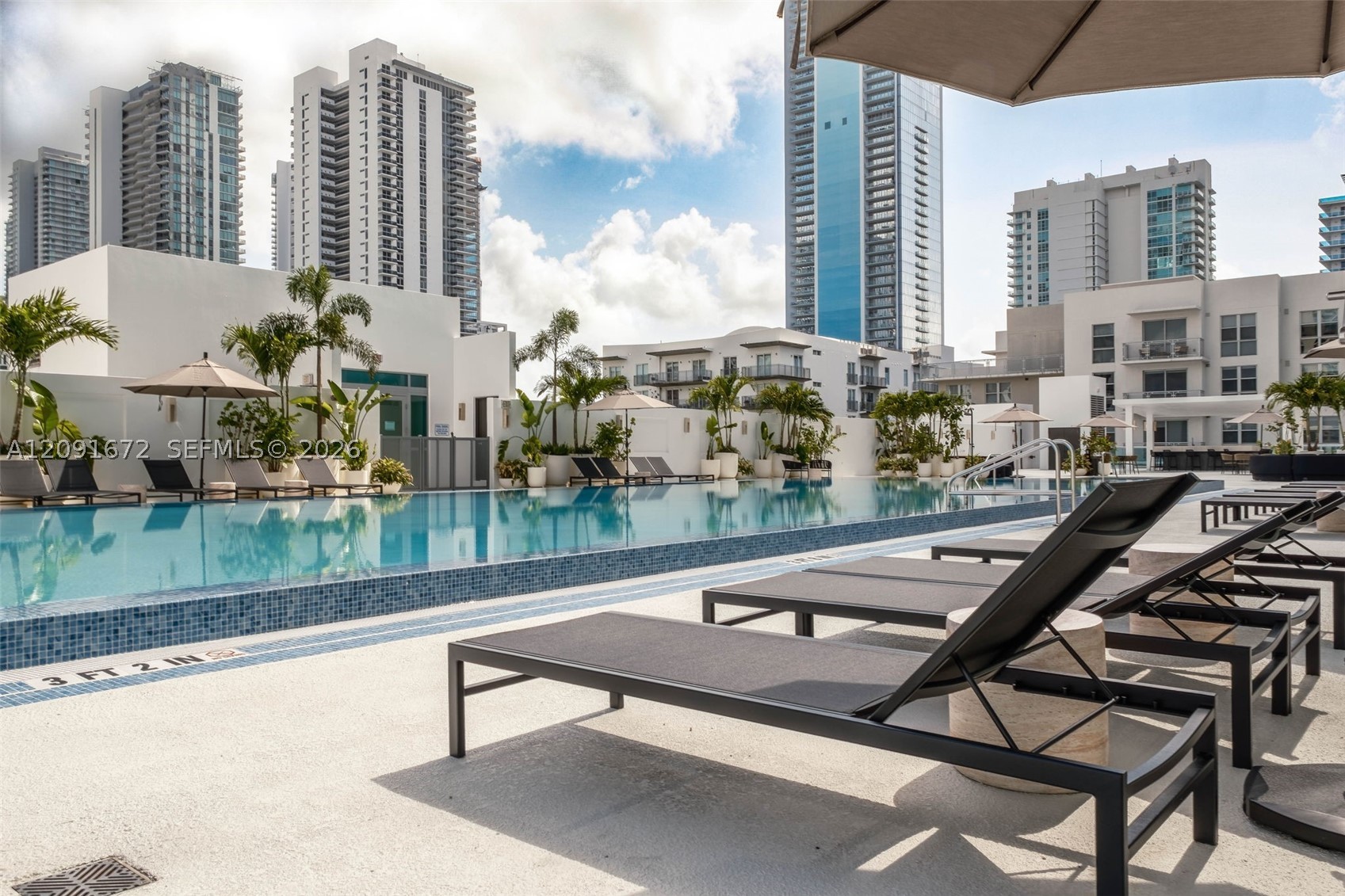 image Gallery Art Condos33