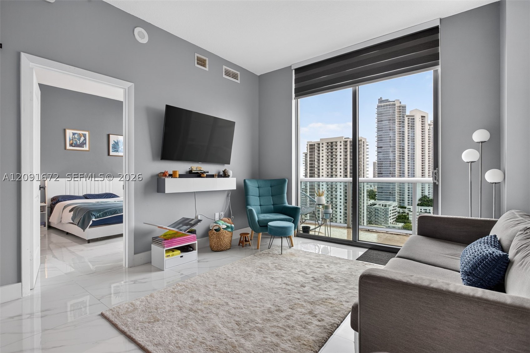 image Gallery Art Condos4