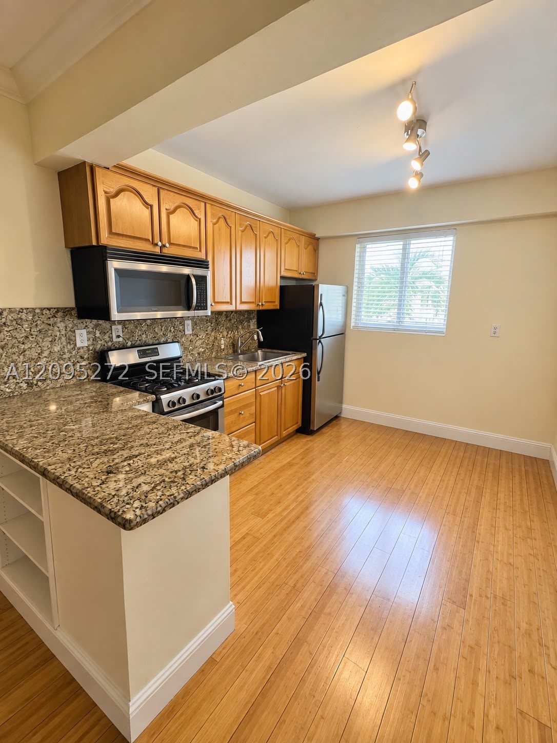 1014 Salzedo St #200