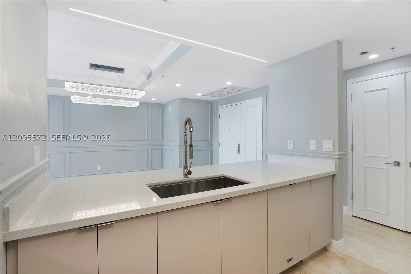 3400 SW 27th Ave #1506 Coconut Grove, FL 33133