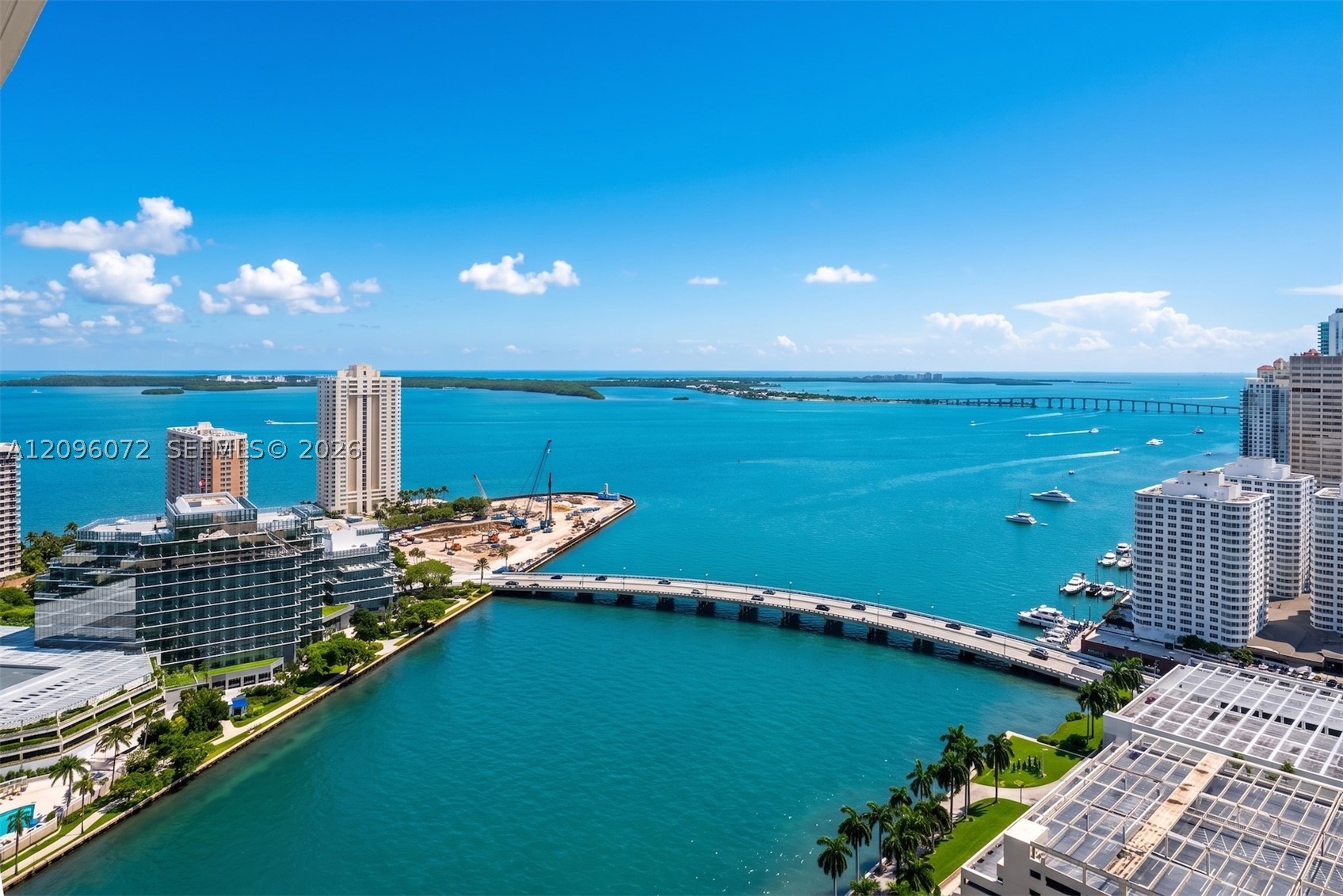 495 Brickell Ave #3207