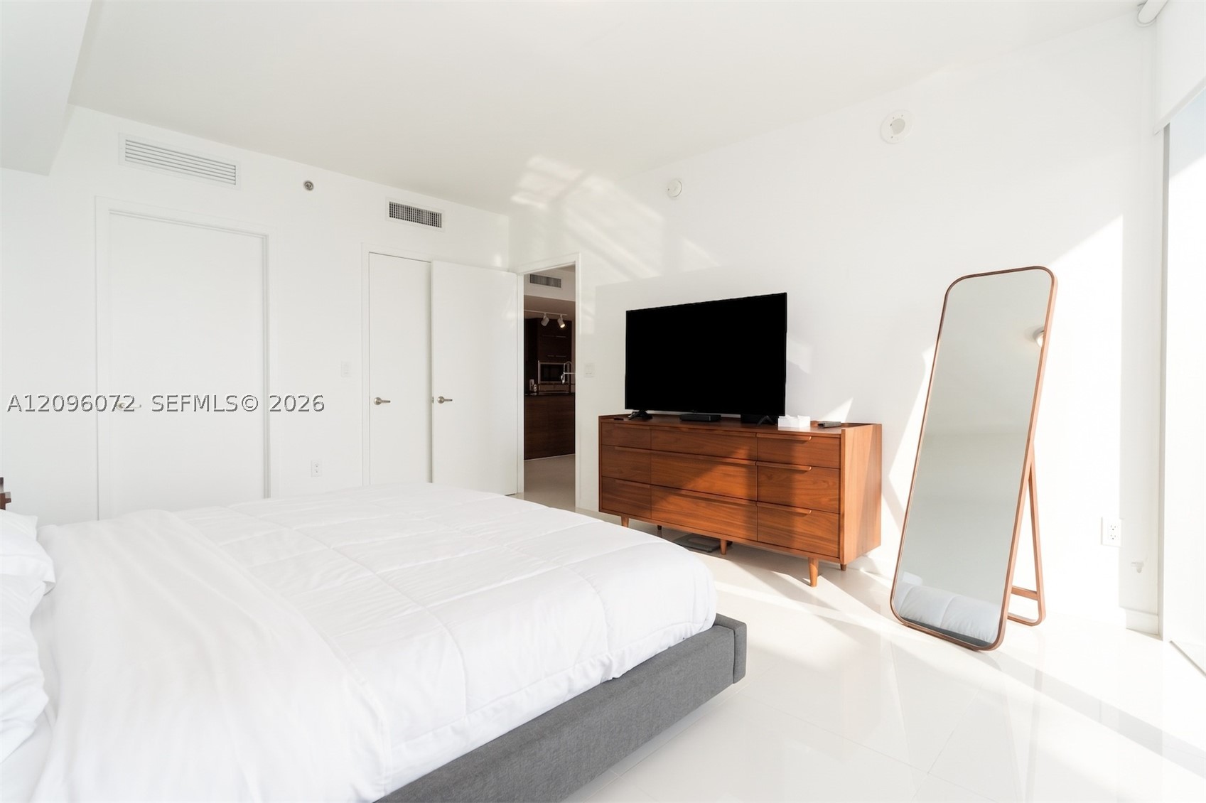 image Icon Brickell II15