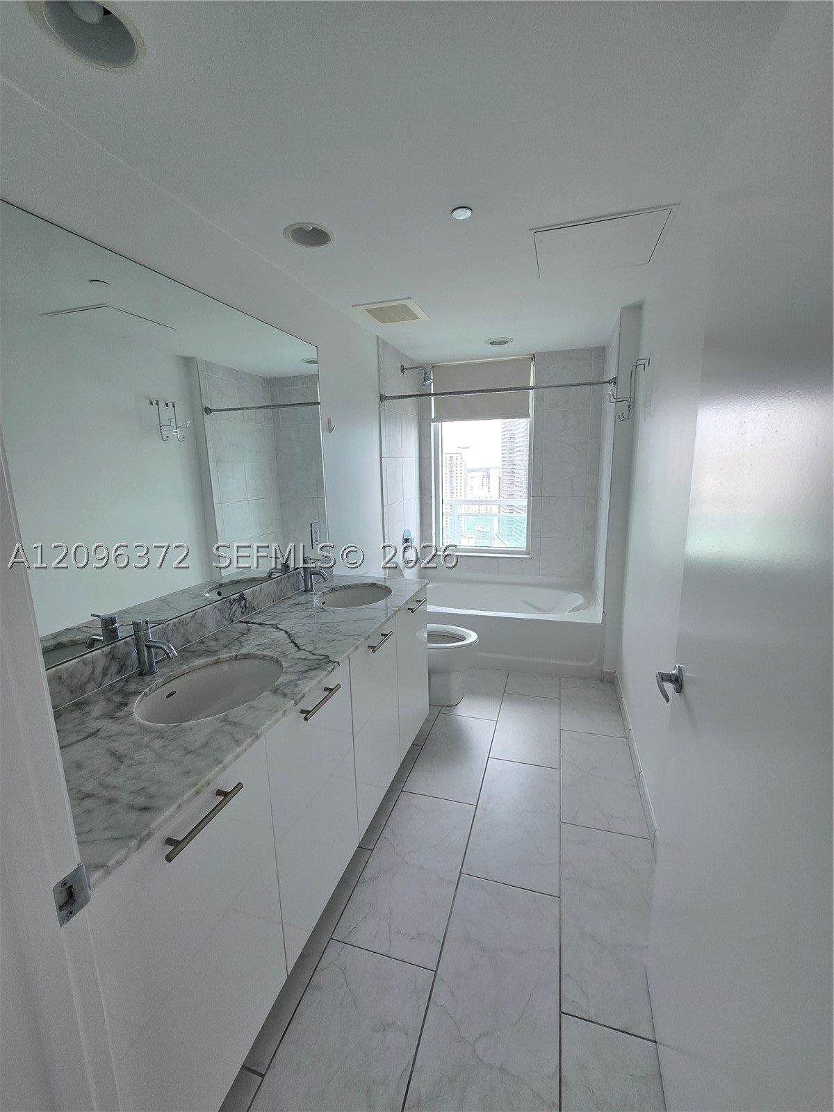 image The Plaza on Brickell East14