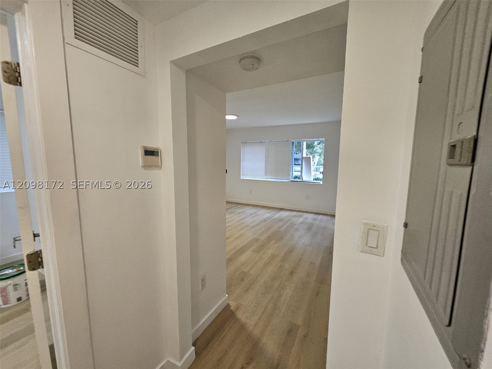 557 Michigan Ave #211+Parking