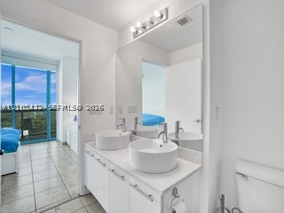 image Marinablue5