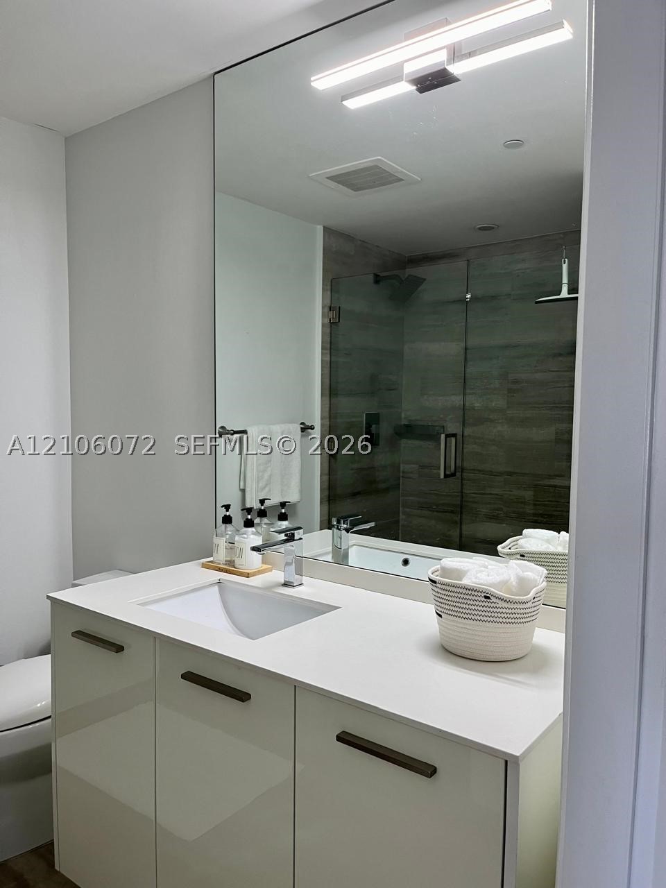 image Brickell House12