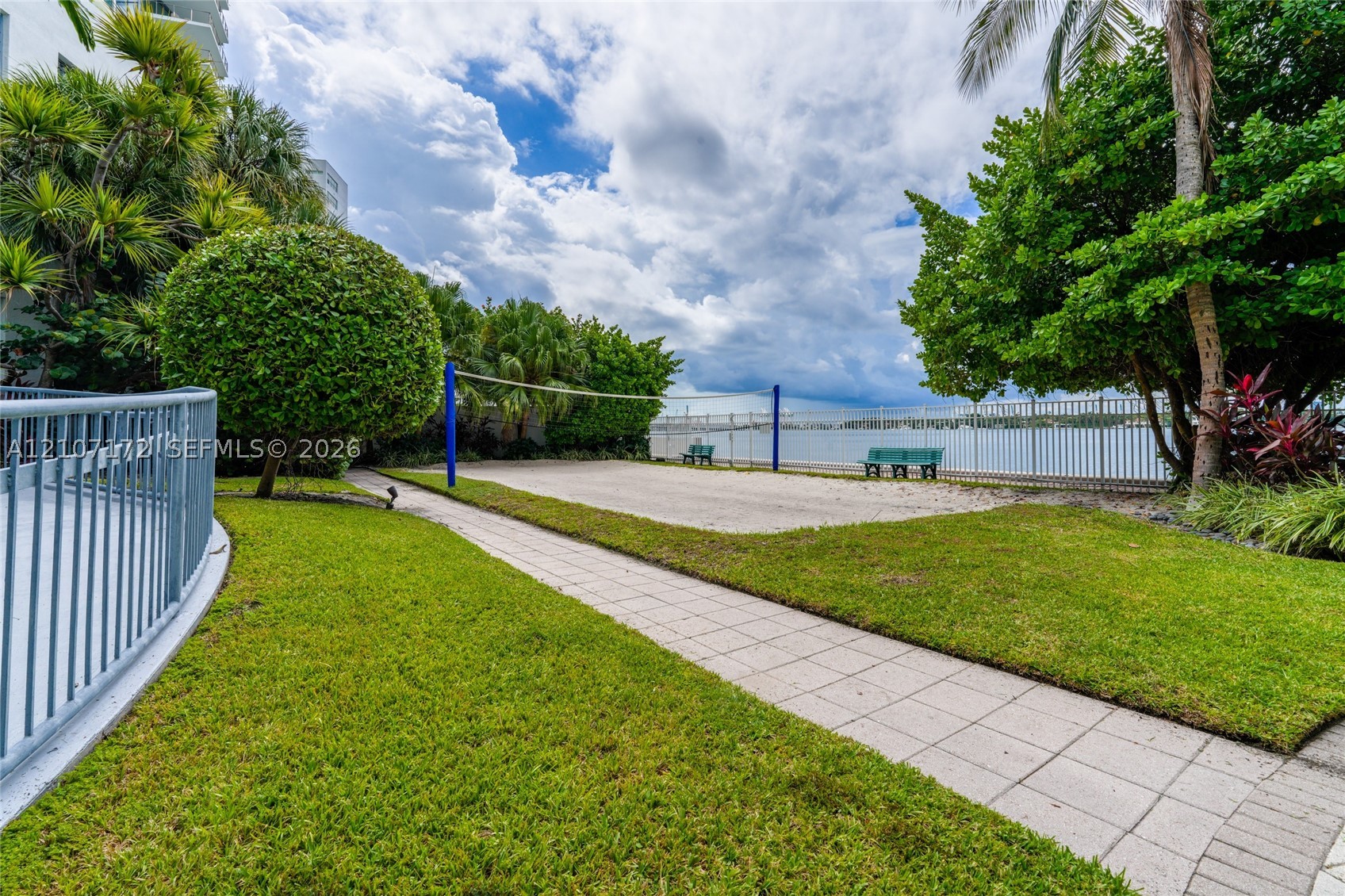 image The Waverly at South Beach48