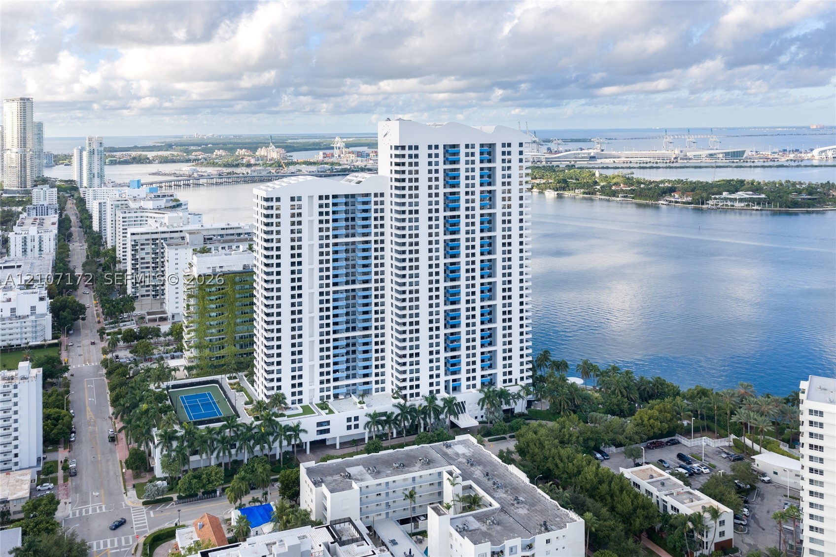 image The Waverly at South Beach54