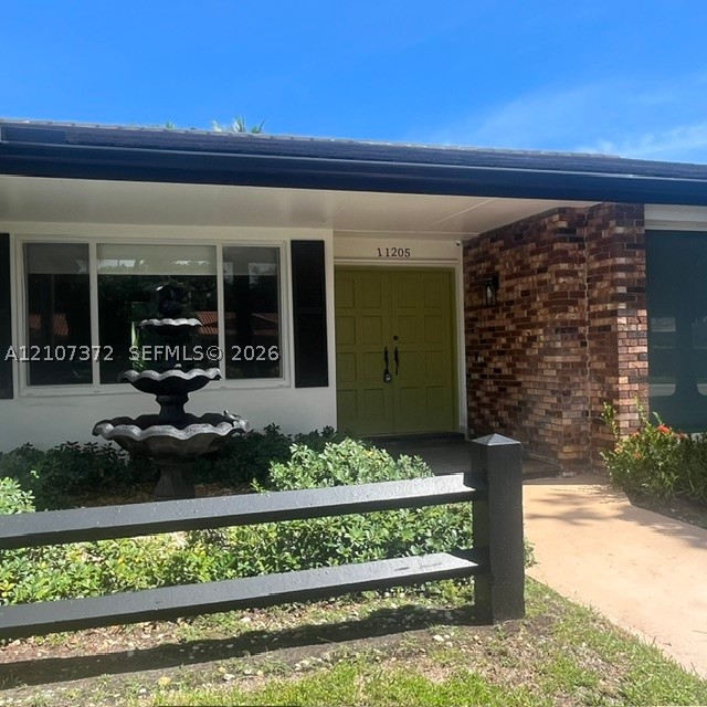 11205 SW 72nd Ave Pinecrest, FL 33156