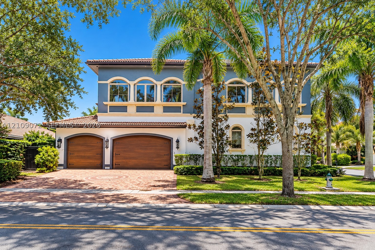 3600 Estate Oak Cir Hollywood, FL 33312