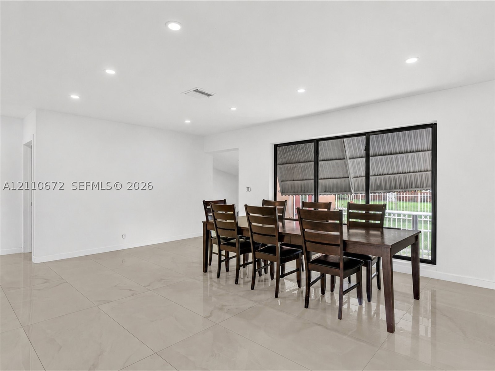 5220 SW 26th Ave Dania Beach, FL 33312