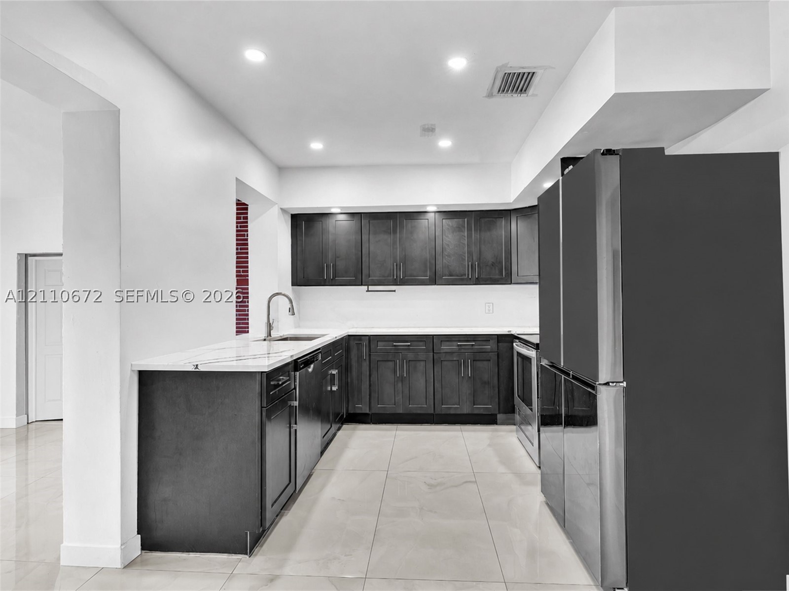 5220 SW 26th Ave Dania Beach, FL 33312