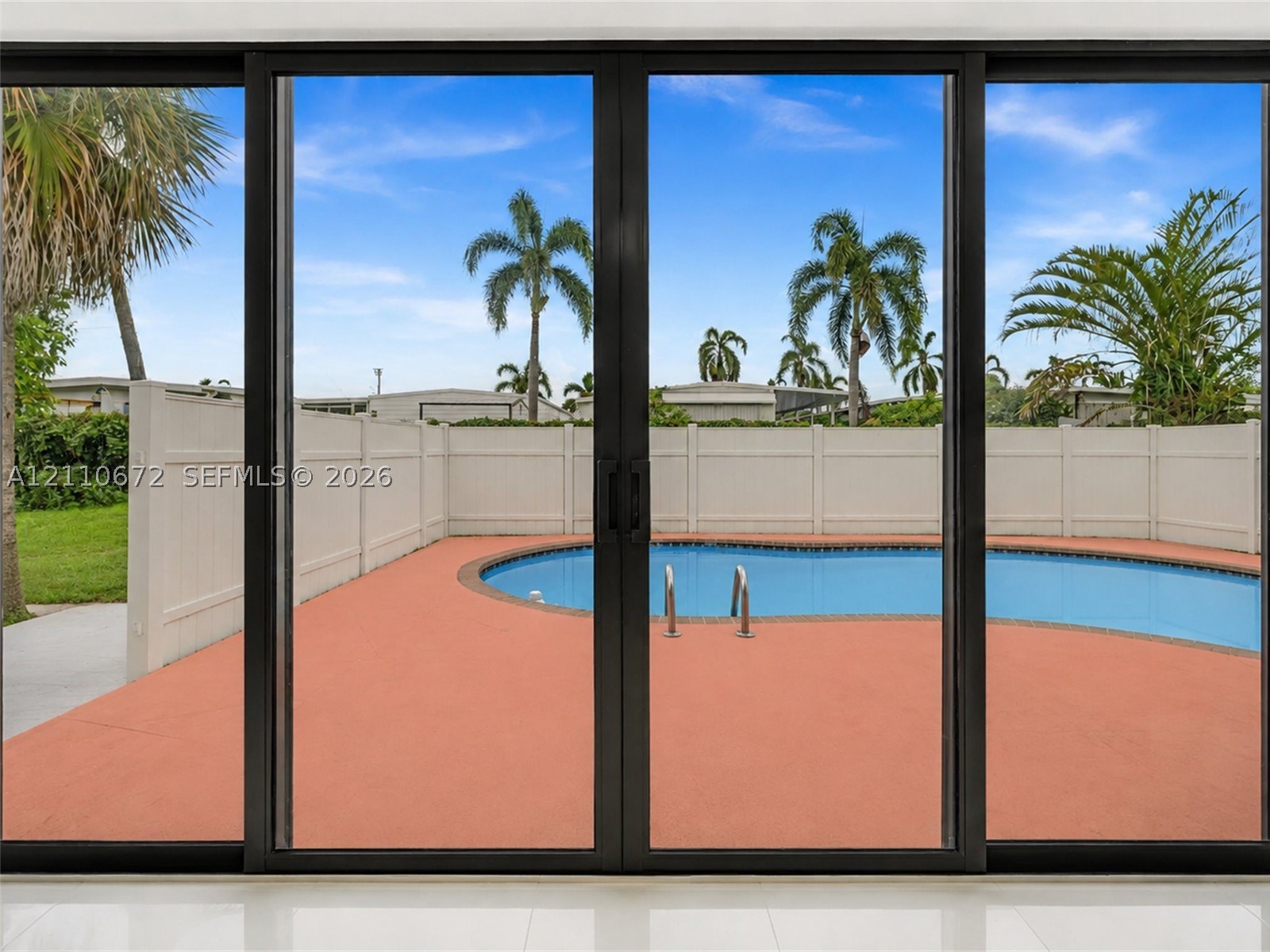 5220 SW 26th Ave Dania Beach, FL 33312