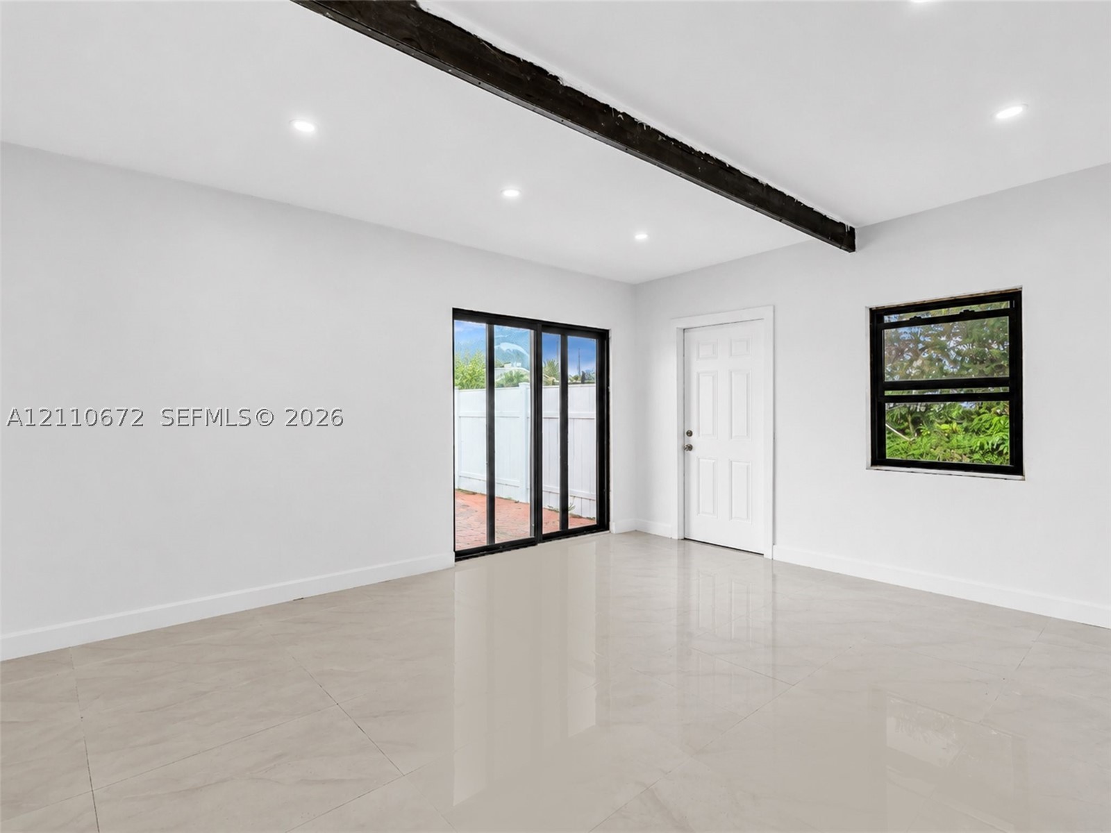 5220 SW 26th Ave Dania Beach, FL 33312