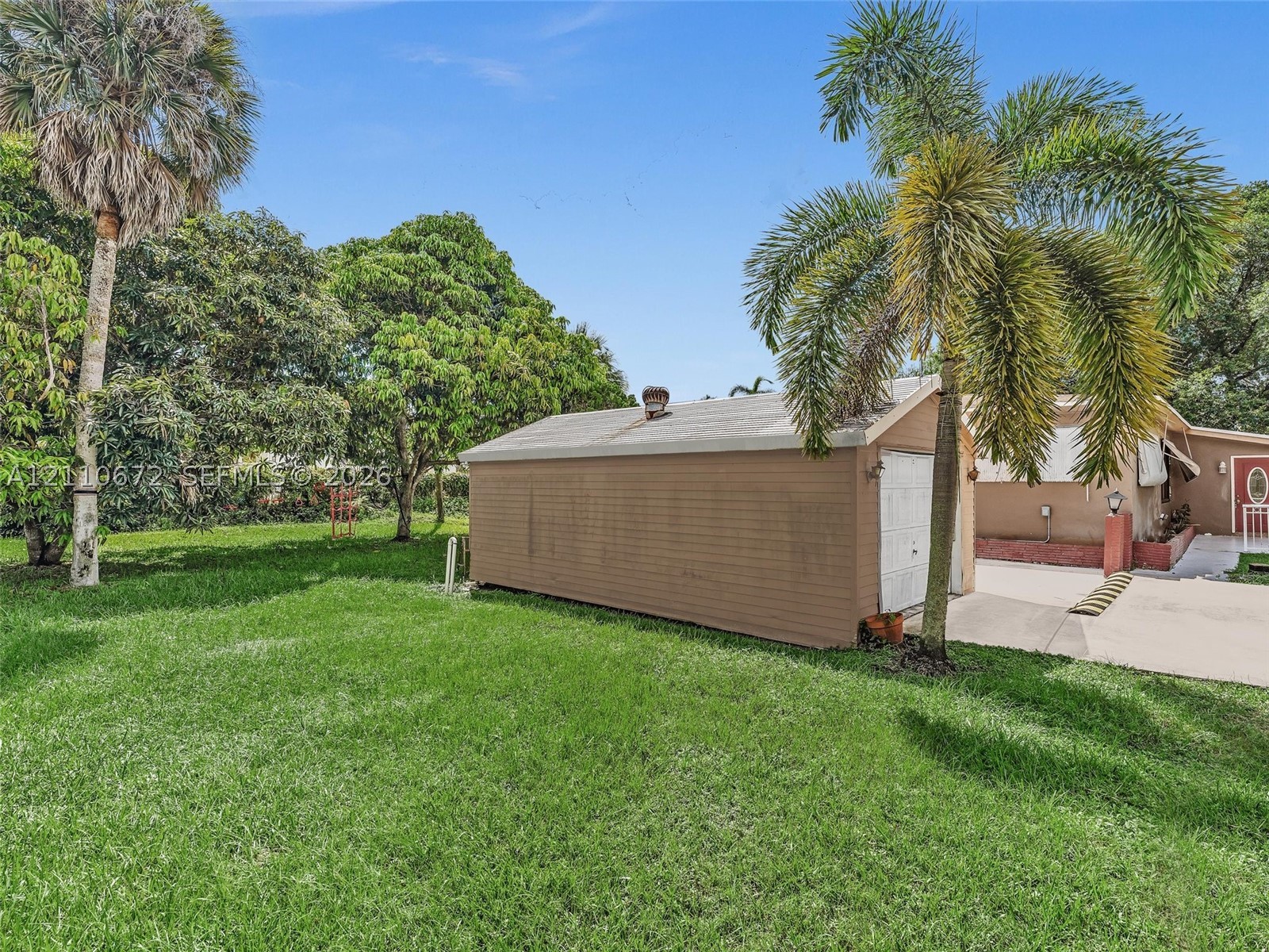 5220 SW 26th Ave Dania Beach, FL 33312