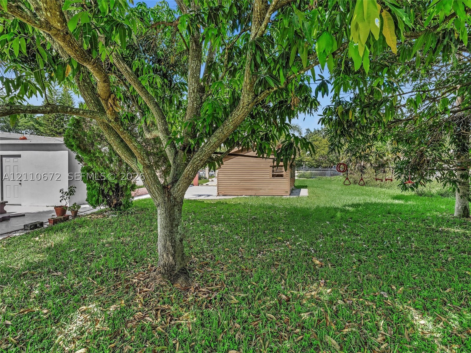 5220 SW 26th Ave Dania Beach, FL 33312