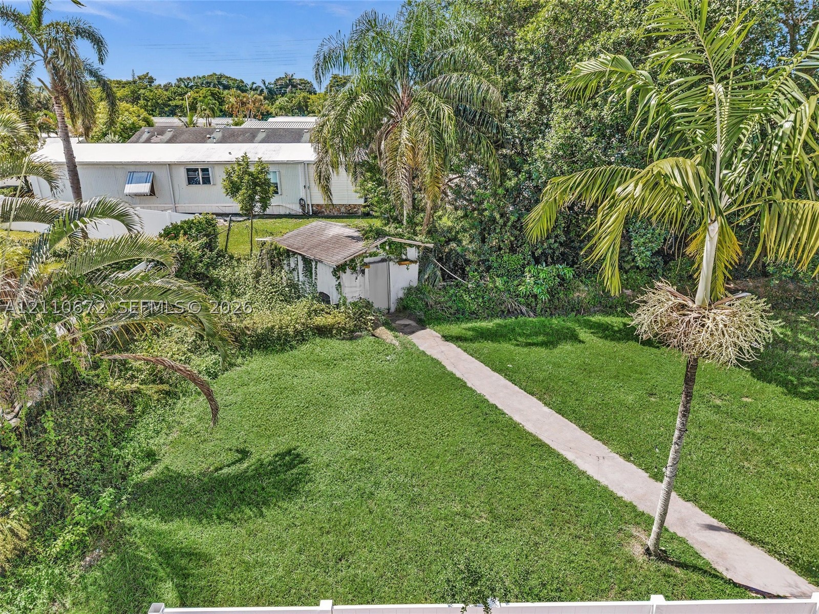 5220 SW 26th Ave Dania Beach, FL 33312