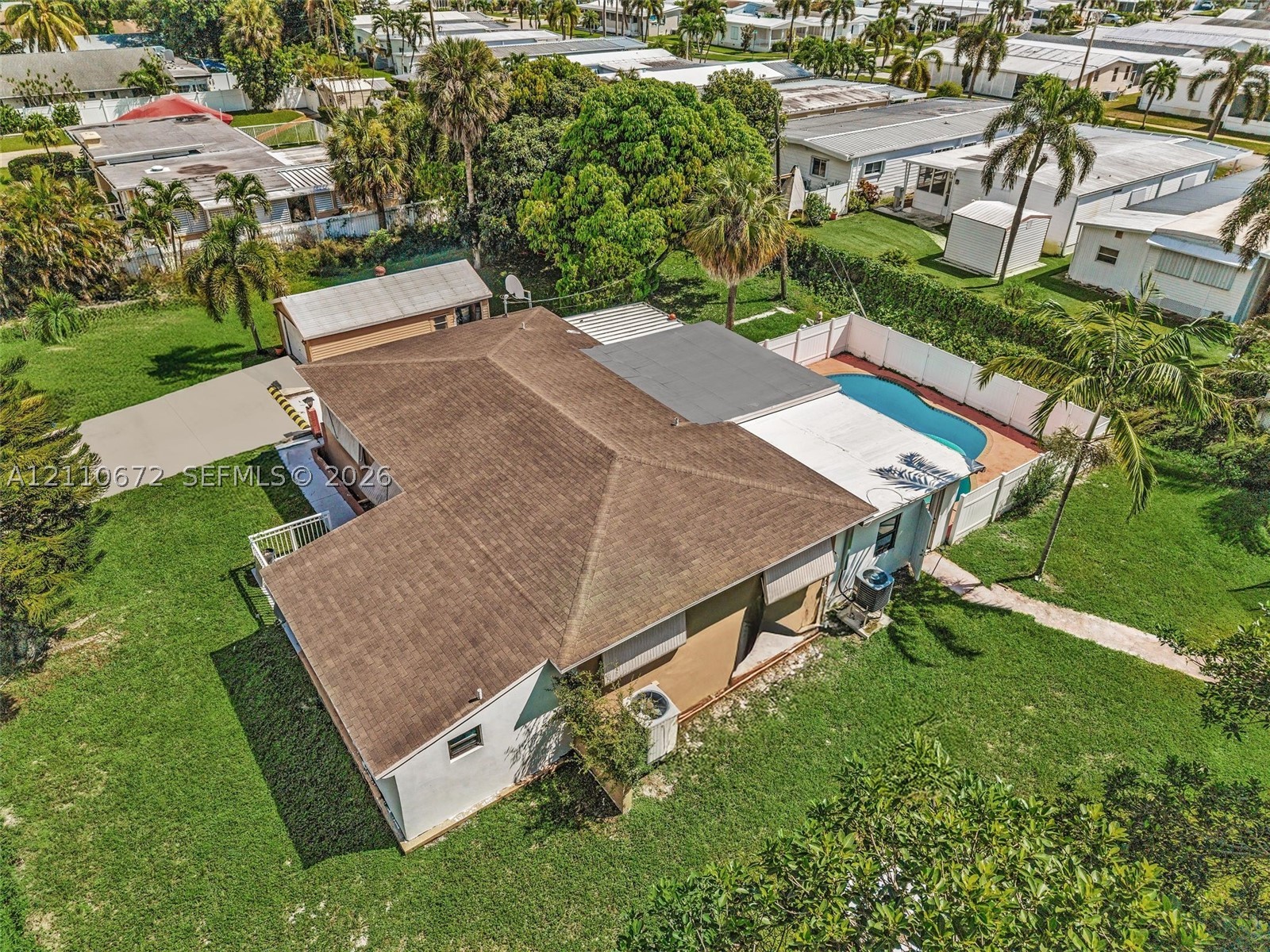 5220 SW 26th Ave Dania Beach, FL 33312