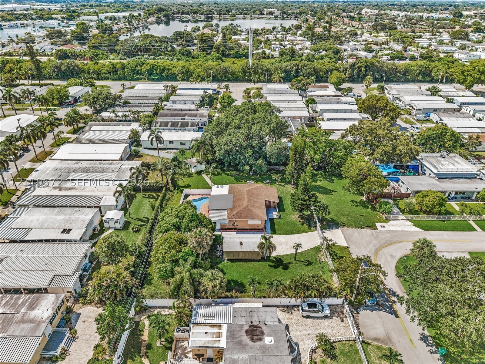 5220 SW 26th Ave Dania Beach, FL 33312
