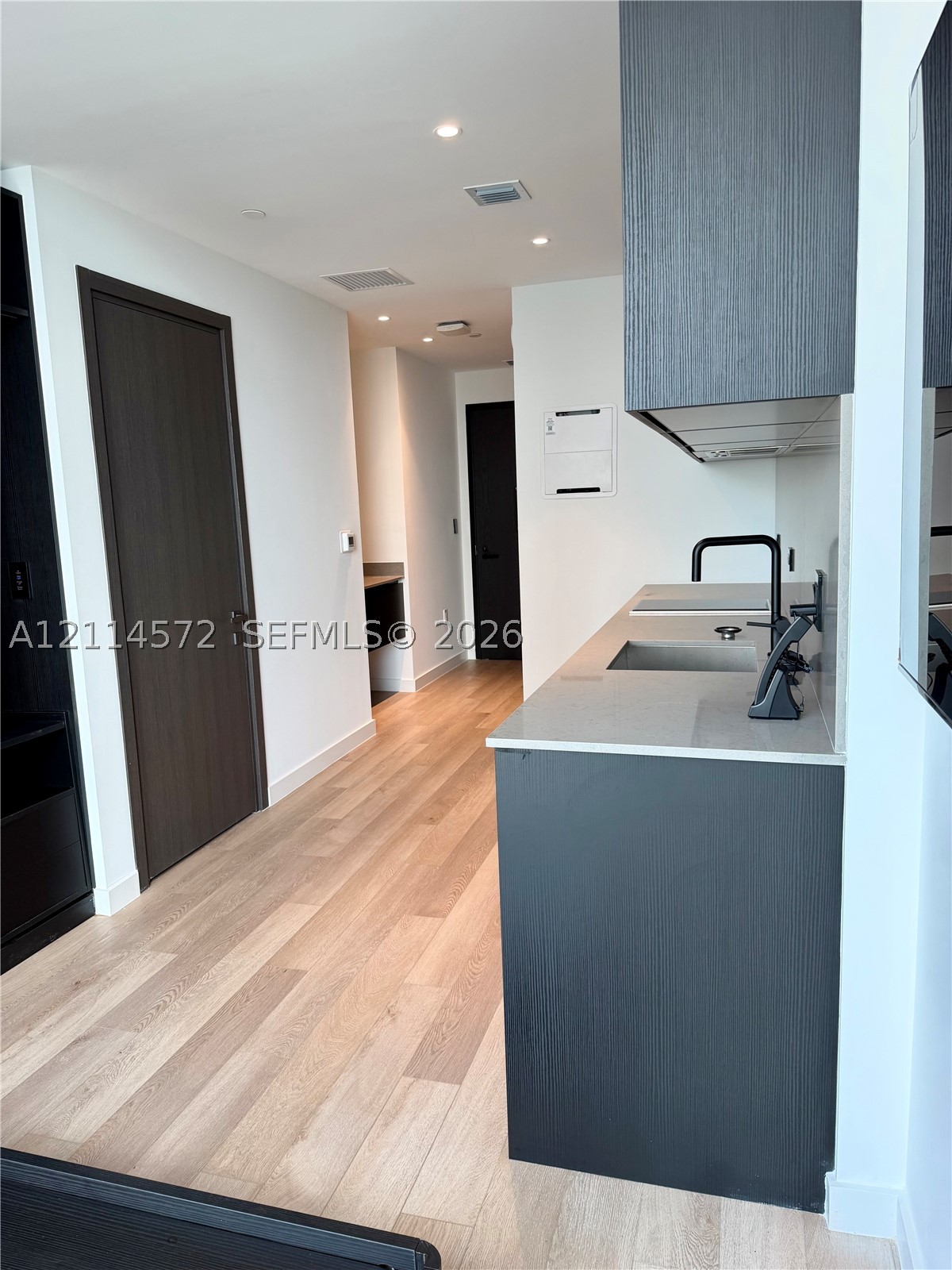 image E11EVEN Hotel & Residences12
