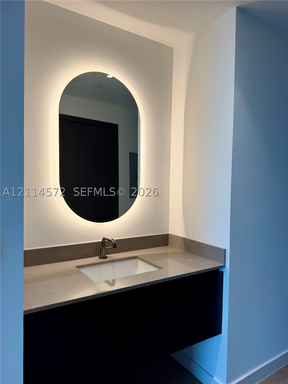 image E11EVEN Hotel & Residences14