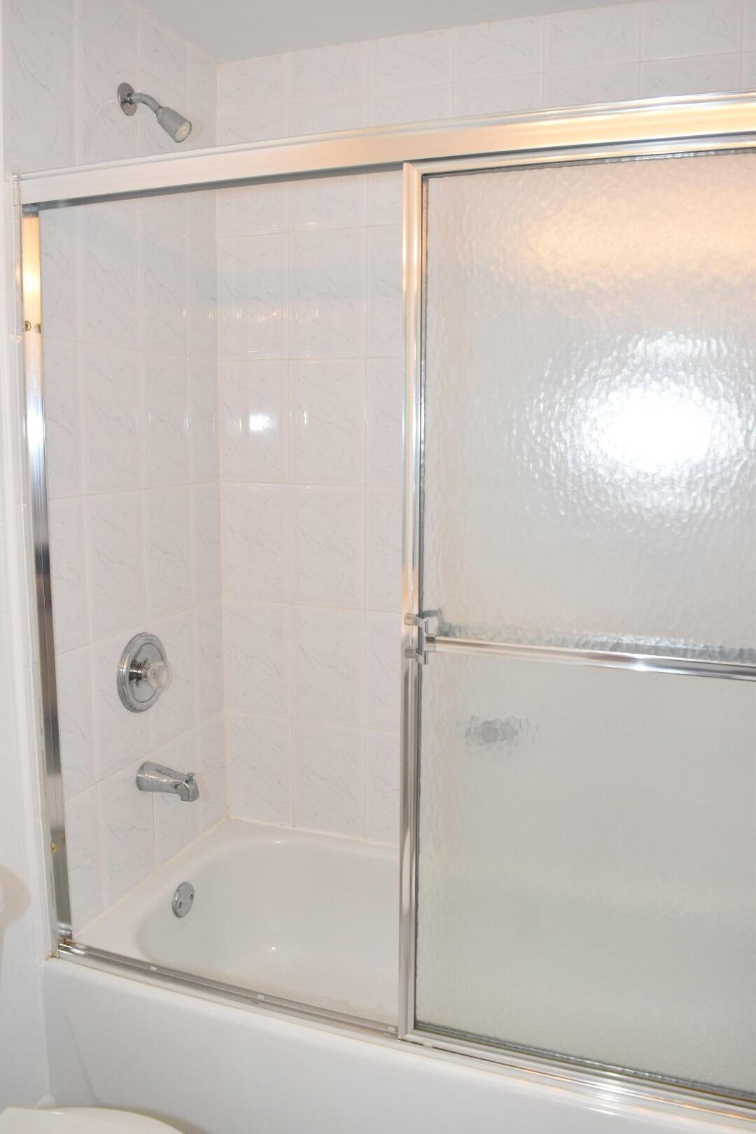 2010 Taylor #7b Hollywood, FL 33020