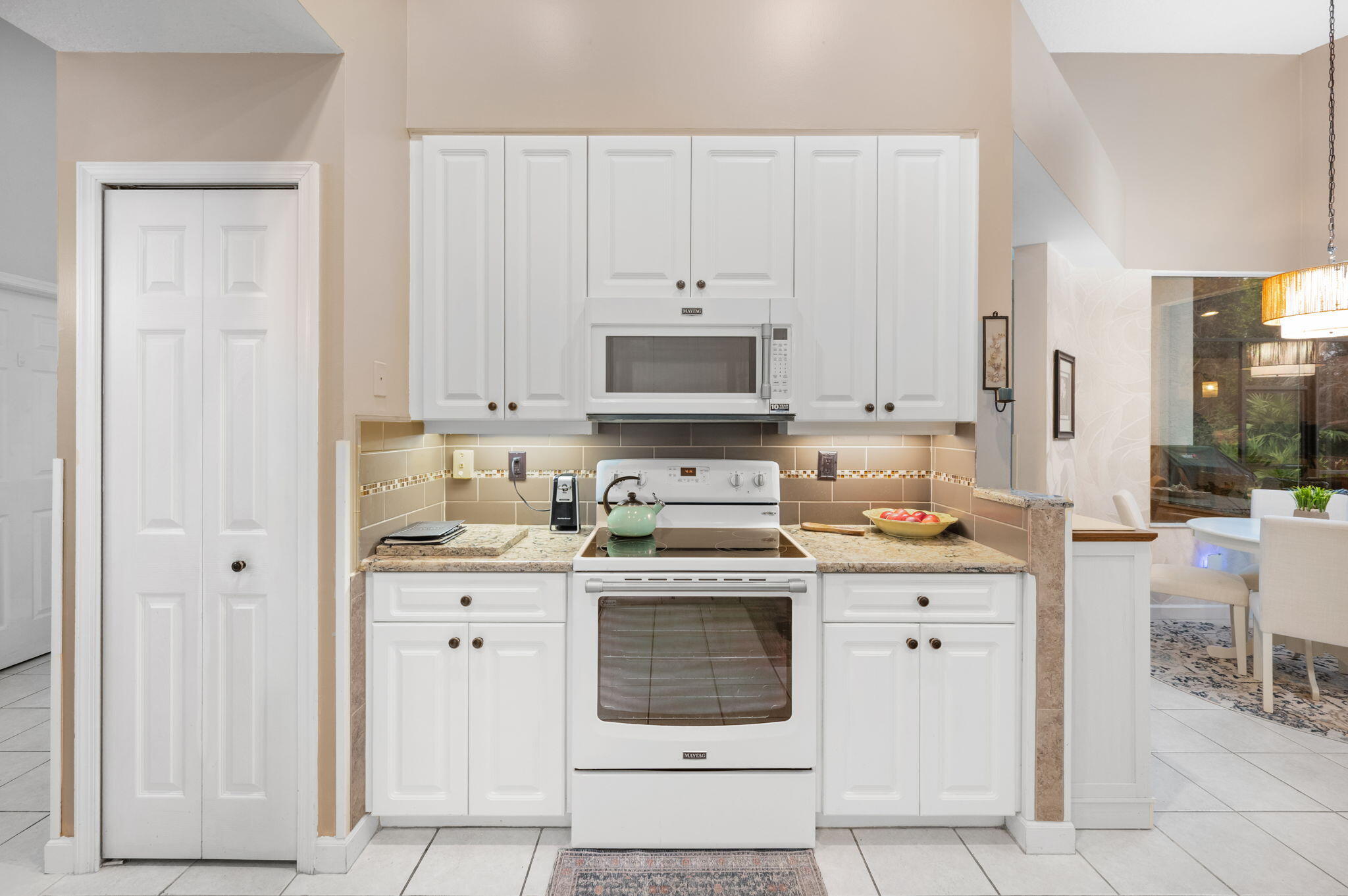 577 SW Saint Kitts Port St Lucie, FL 34986