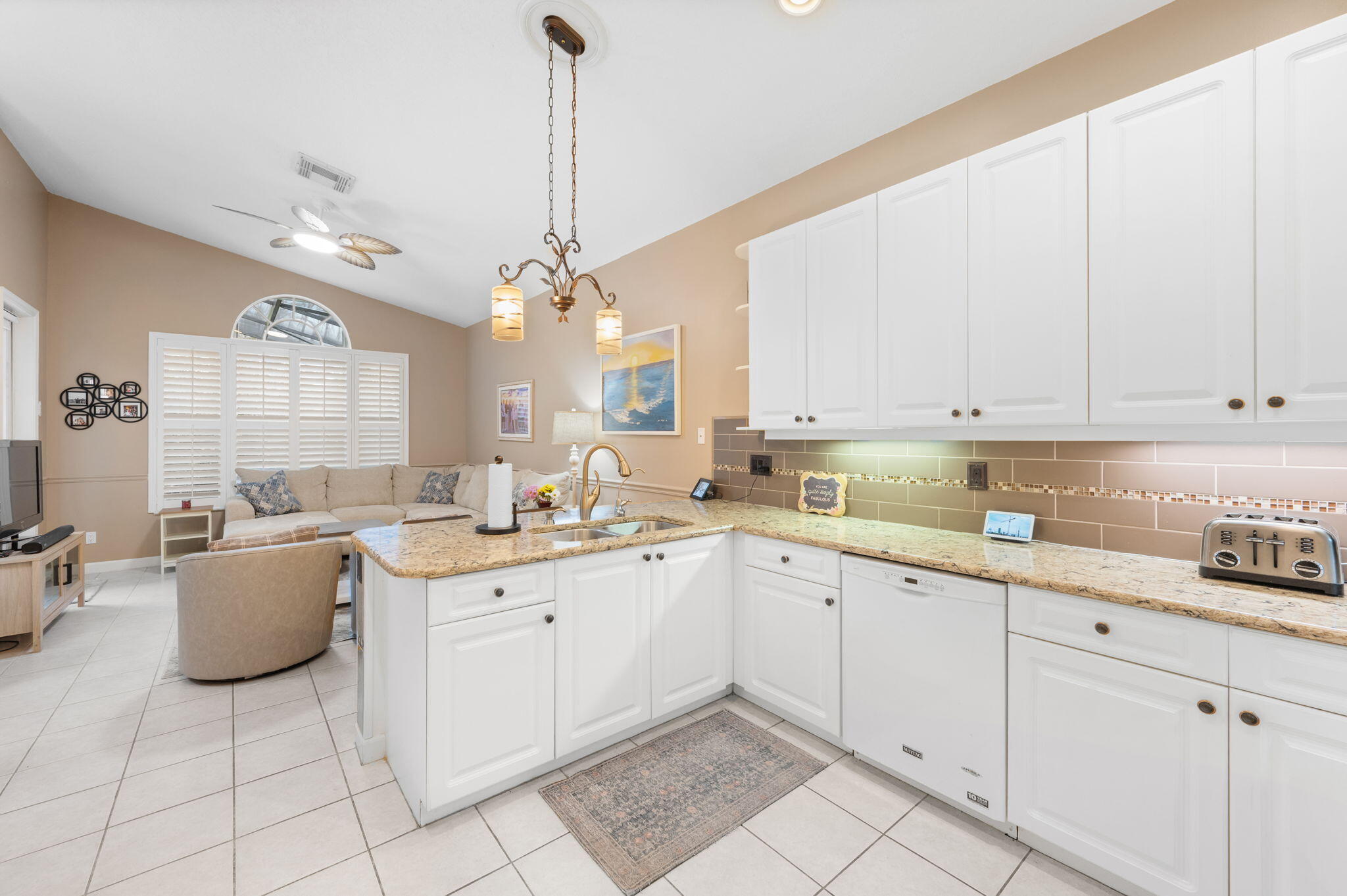 577 SW Saint Kitts Port St Lucie, FL 34986