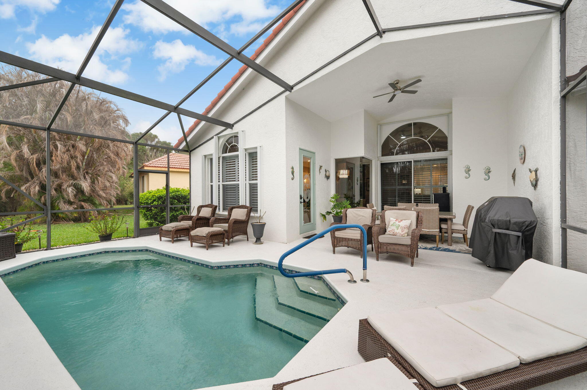 577 SW Saint Kitts Port St Lucie, FL 34986