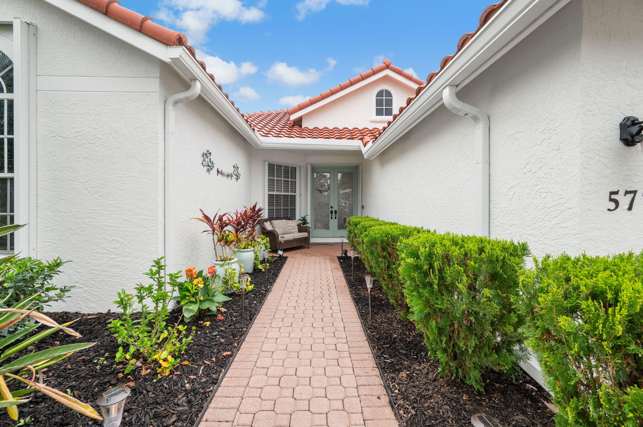 577 SW Saint Kitts Port St Lucie, FL 34986