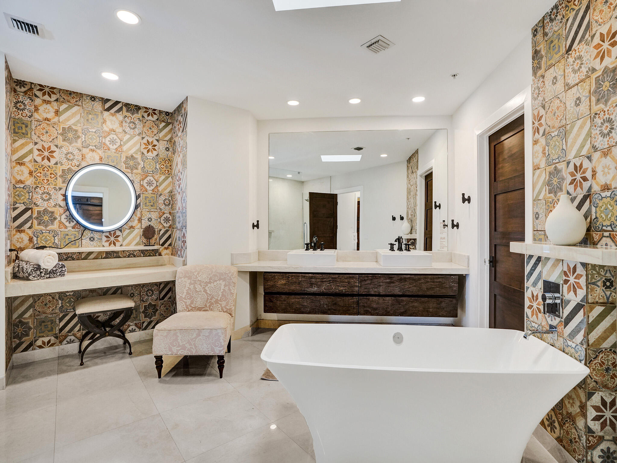 image Marina Palms Residences North Condo27