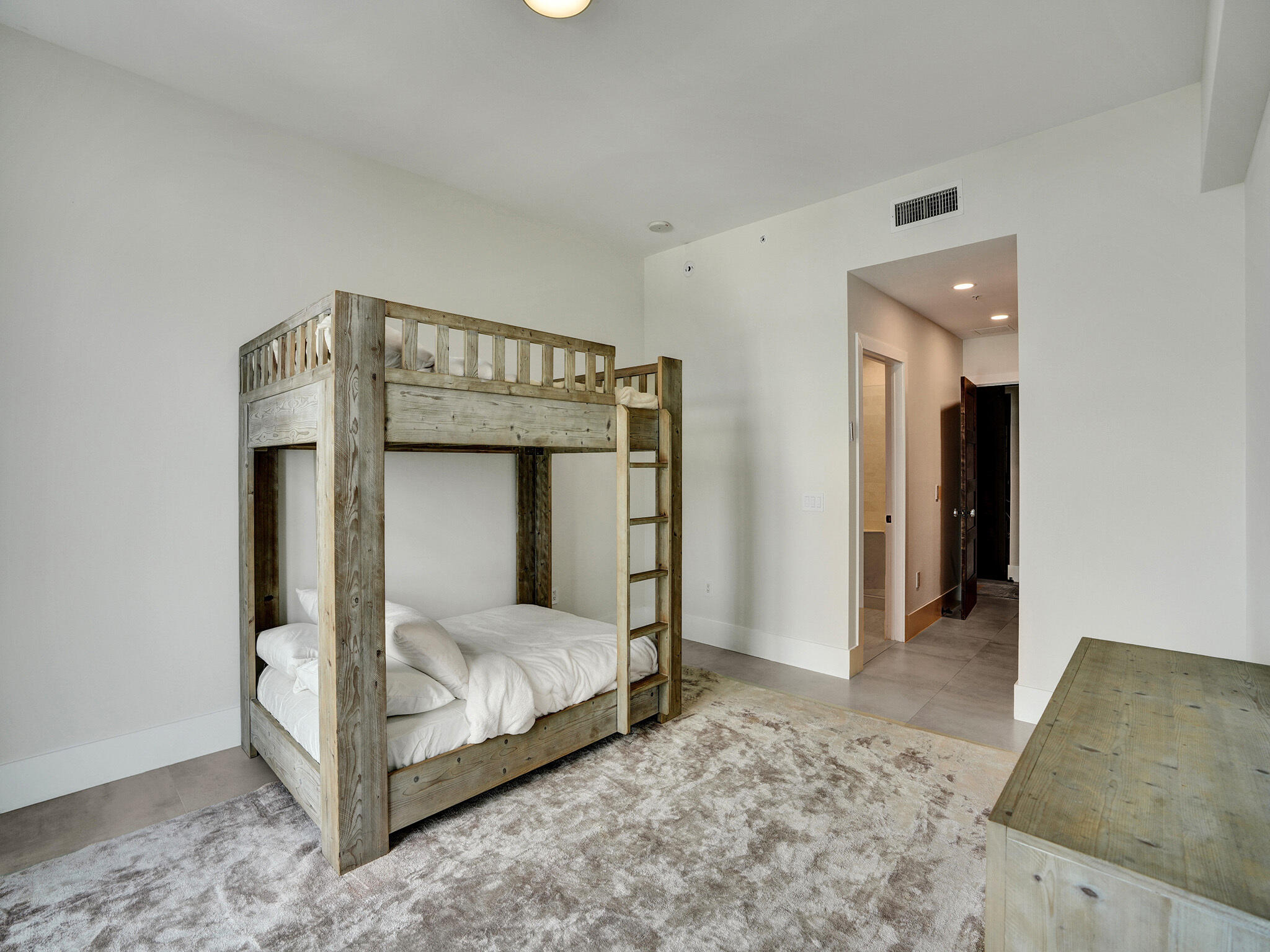 image Marina Palms Residences North Condo34