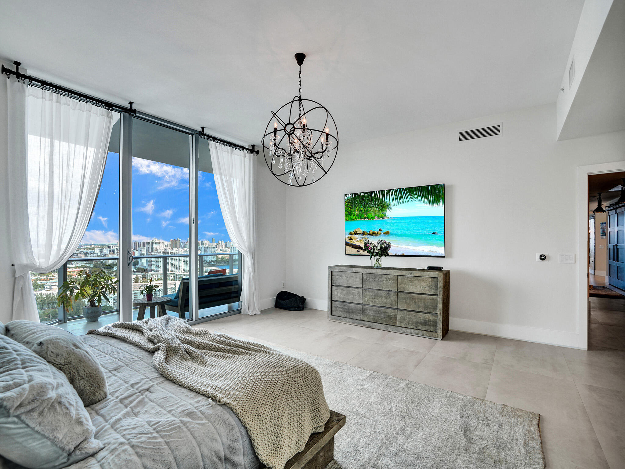 image Marina Palms Residences North Condo41