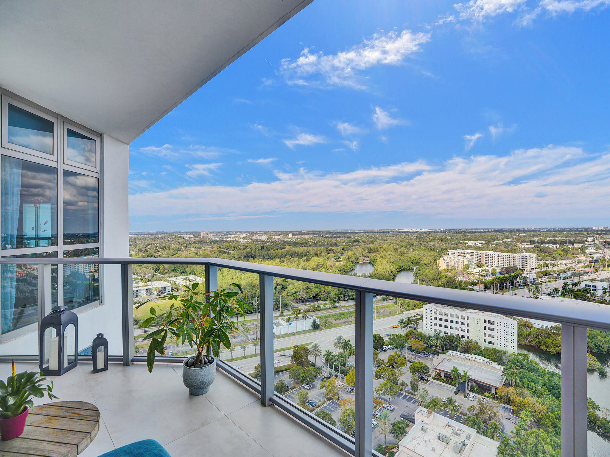 image Marina Palms Residences North Condo61