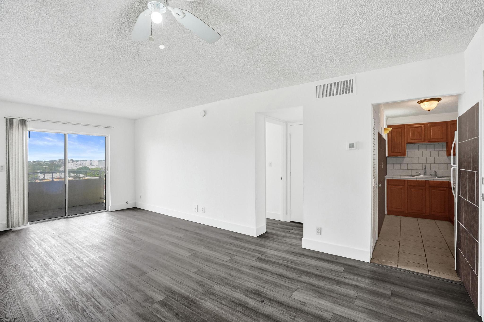900 NE 18th #1004 Fort Lauderdale, FL 33304