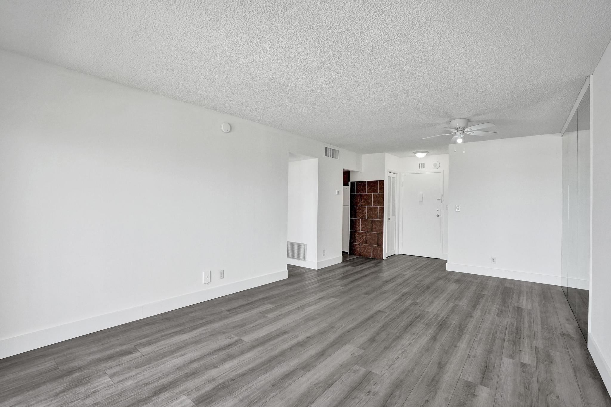 900 NE 18th #1004 Fort Lauderdale, FL 33304