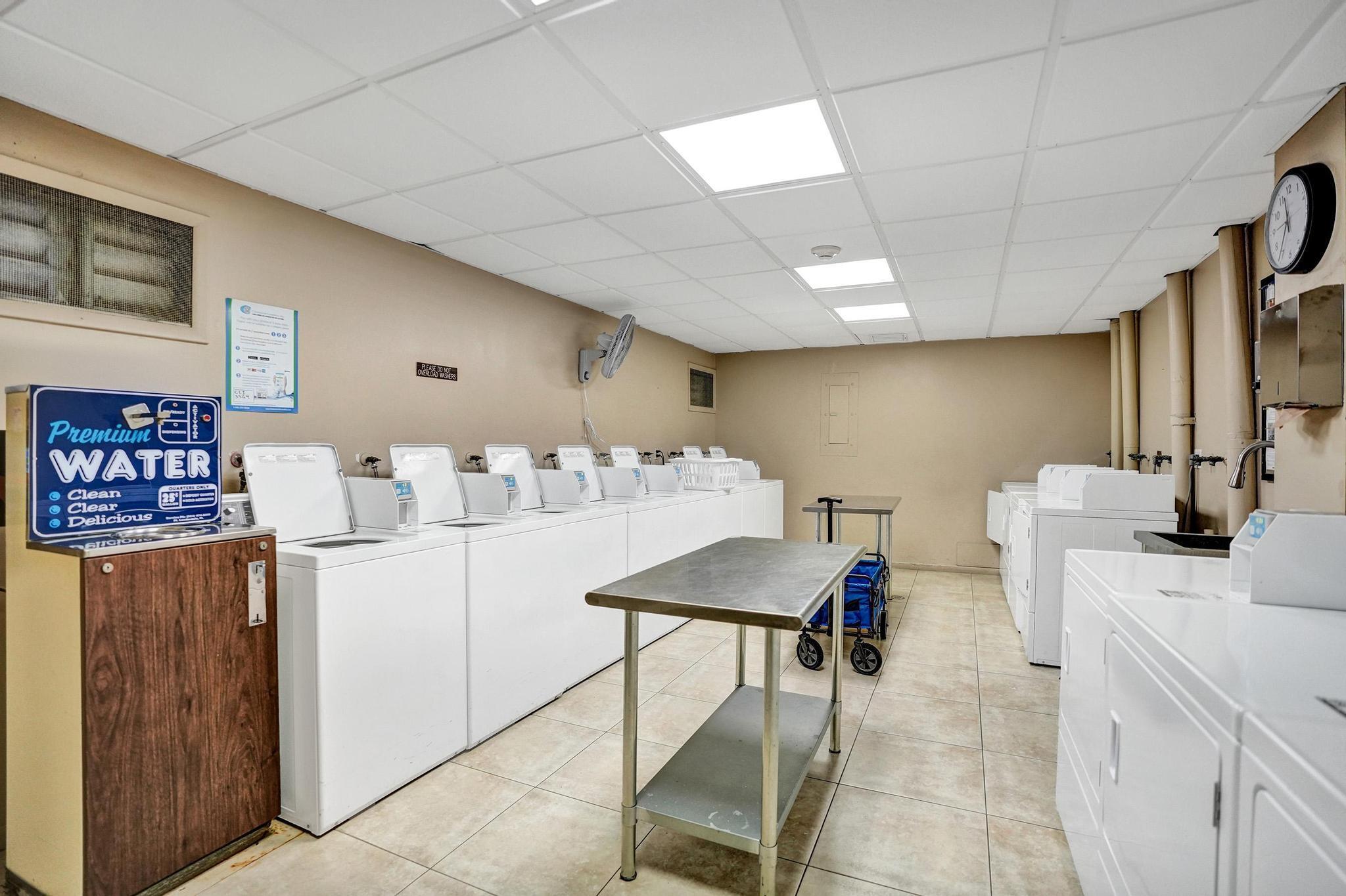 900 NE 18th #1004 Fort Lauderdale, FL 33304