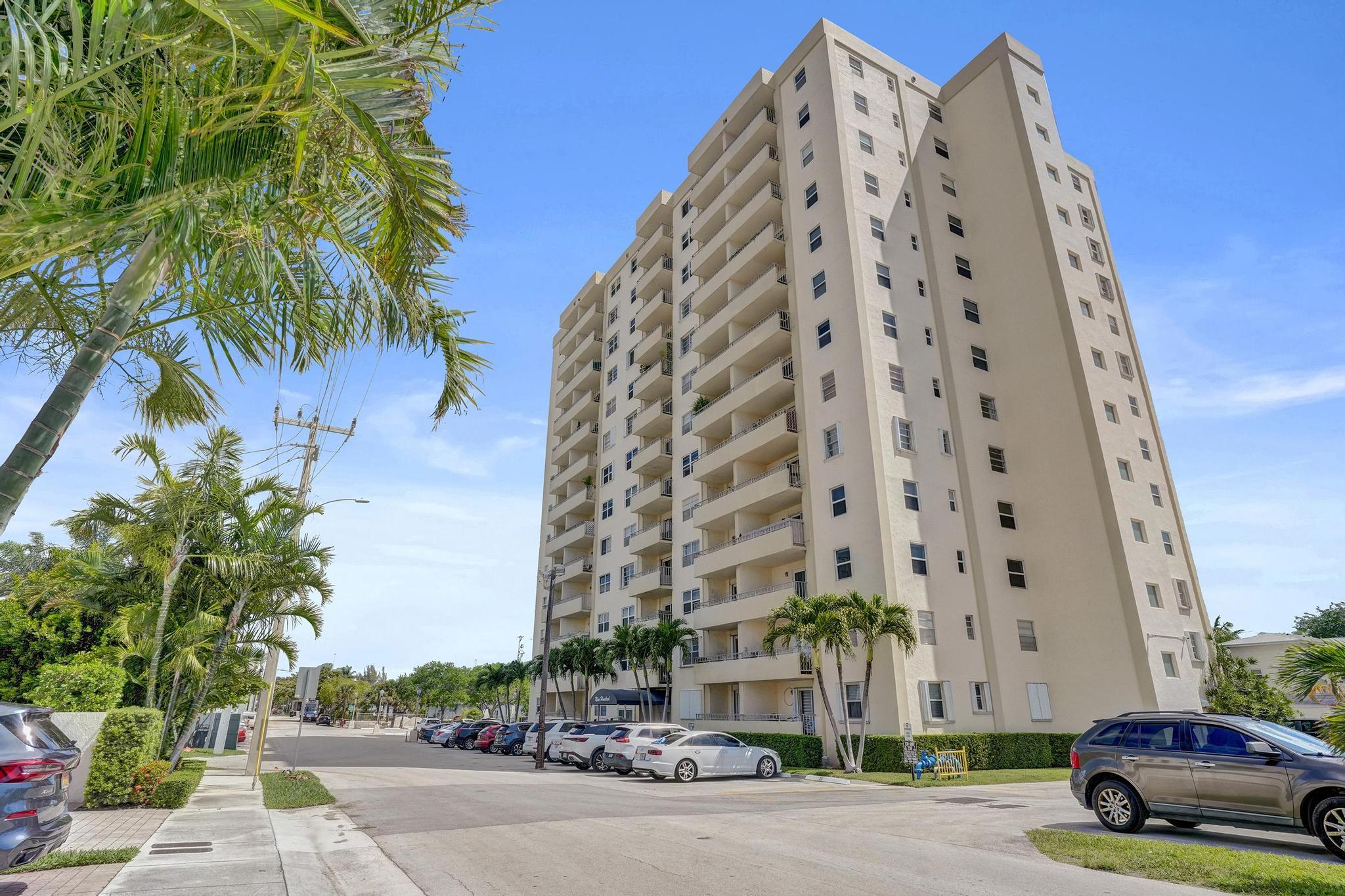 900 NE 18th #1004 Fort Lauderdale, FL 33304
