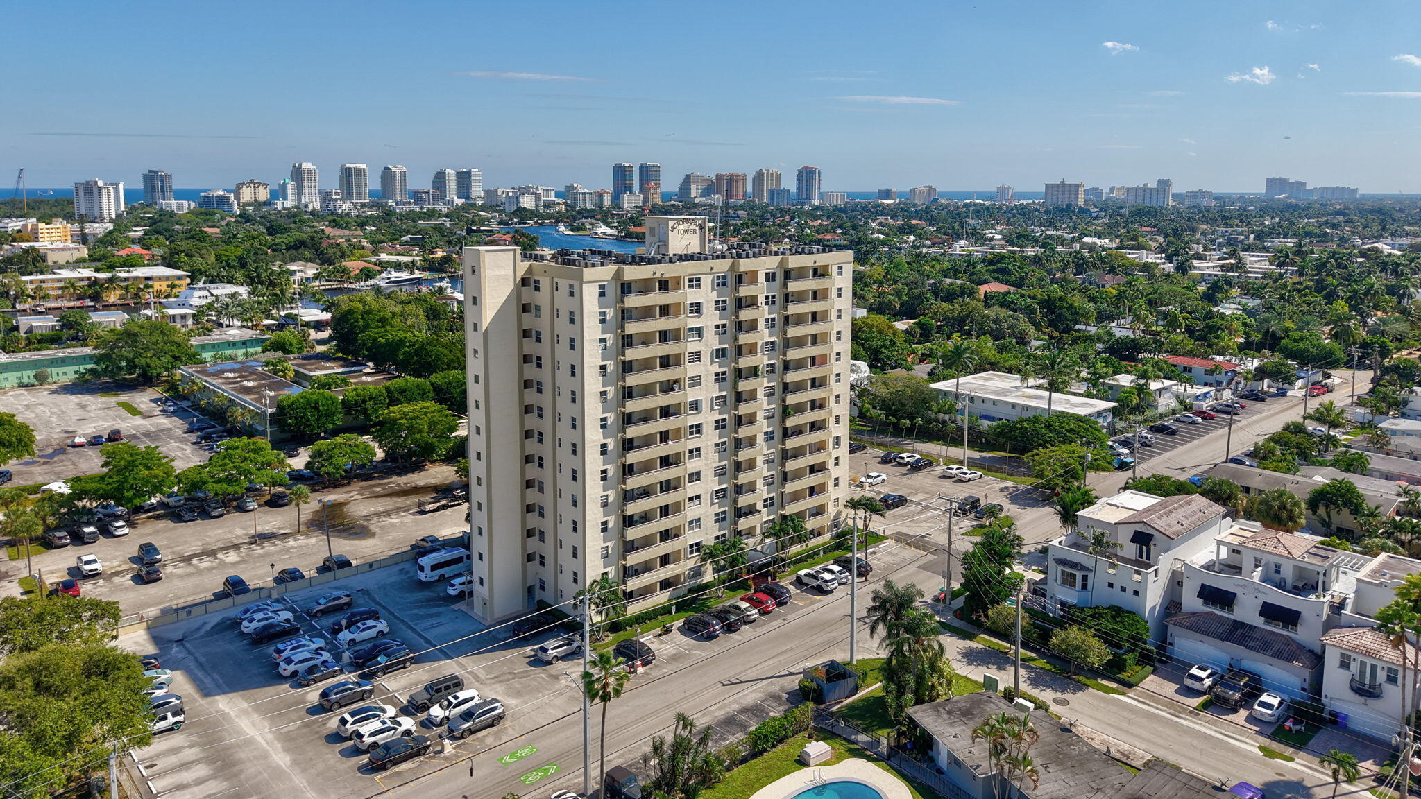 900 NE 18th #1004 Fort Lauderdale, FL 33304