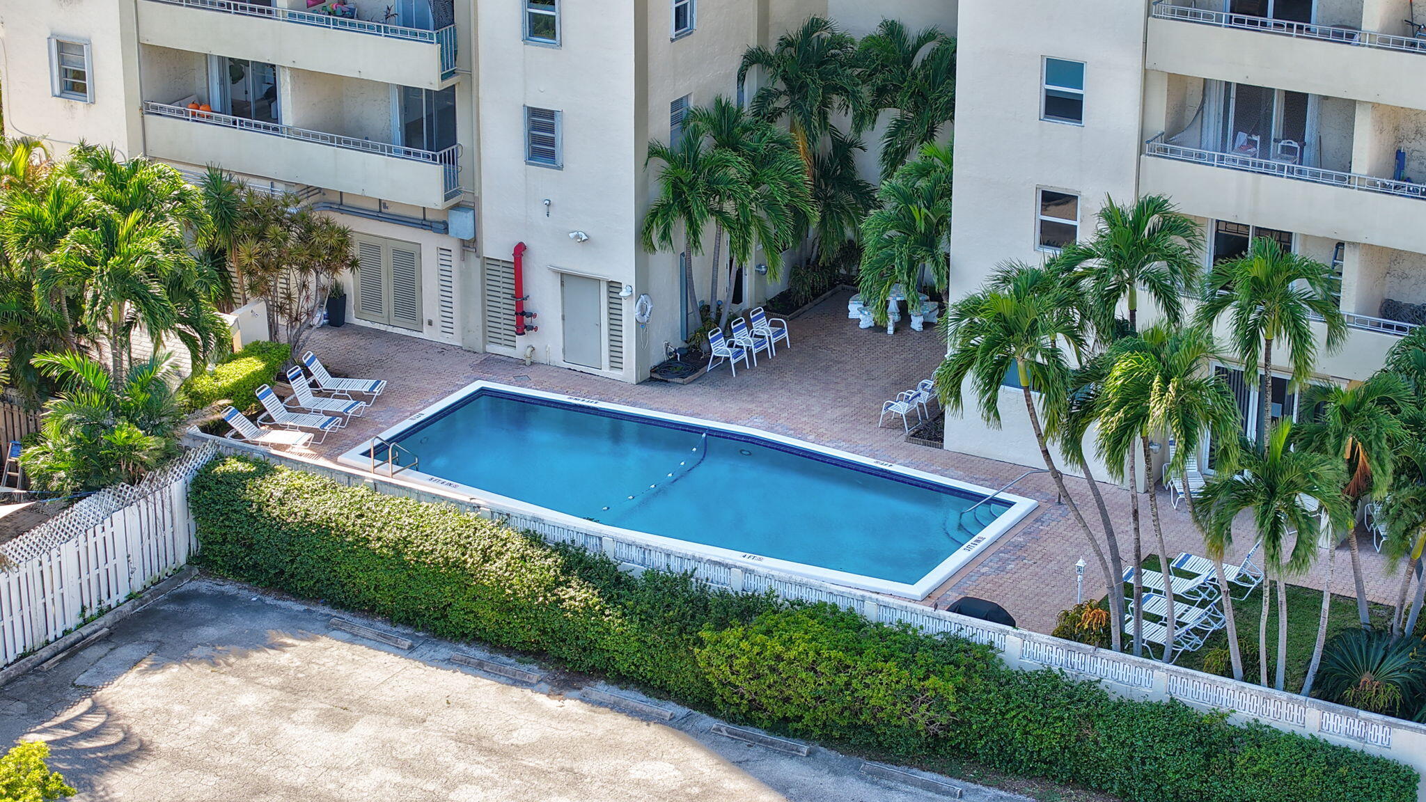 900 NE 18th #1004 Fort Lauderdale, FL 33304