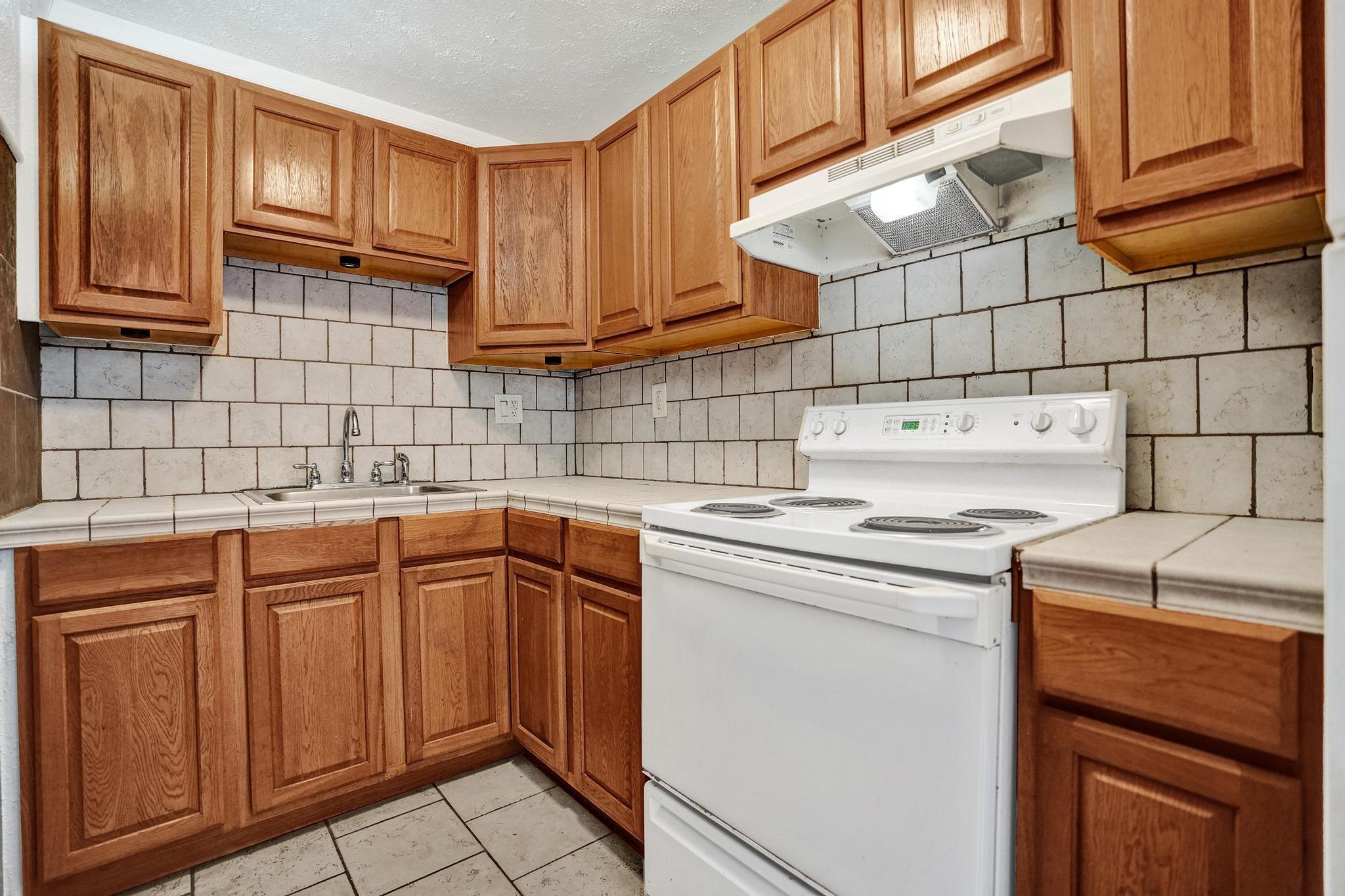 900 NE 18th #1004 Fort Lauderdale, FL 33304