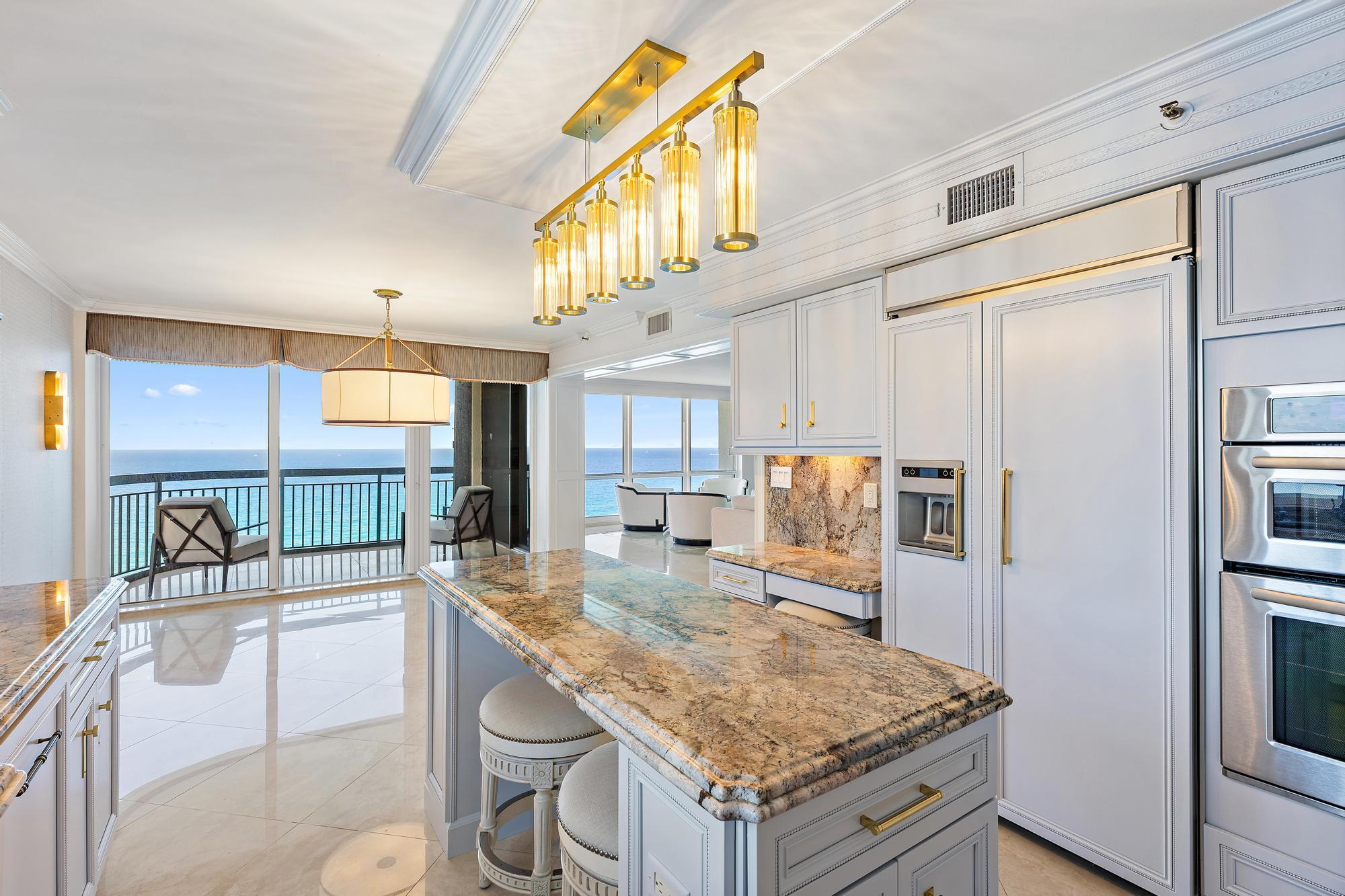 5380 N Ocean #22i Singer Island, FL 33404